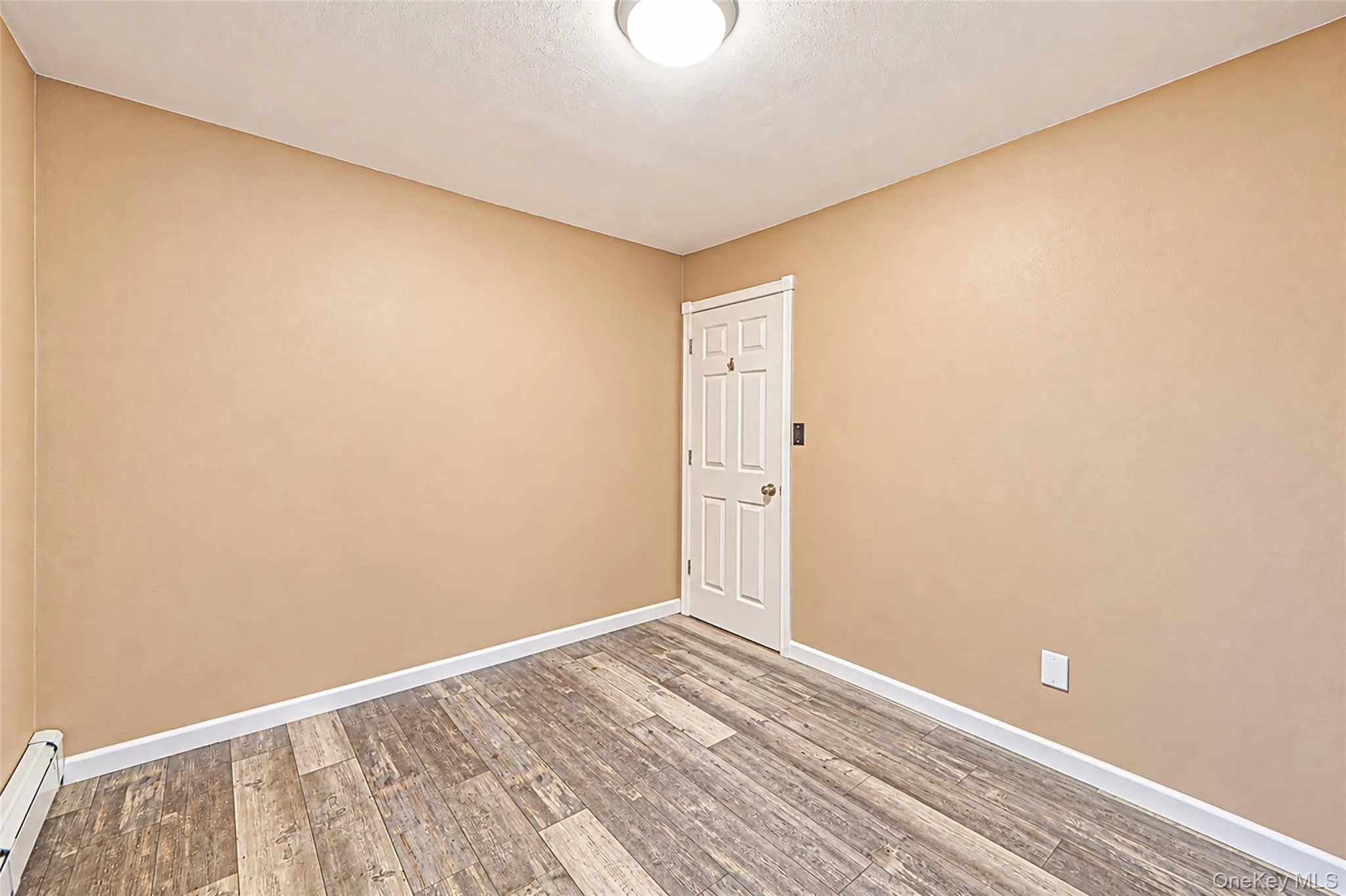 240 Virginia Avenue, Oyster Bay, NY, 3 Bedrooms Bedrooms, 8 Rooms Rooms,2 BathroomsBathrooms,Residential,For Rent,Virginia,0,1047770 240 Virginia Avenue, Oyster Bay, NY, 3 Bedrooms Bedrooms, 8 Rooms Rooms,2 BathroomsBathrooms,Residential,For Rent,Virginia,0,1047770