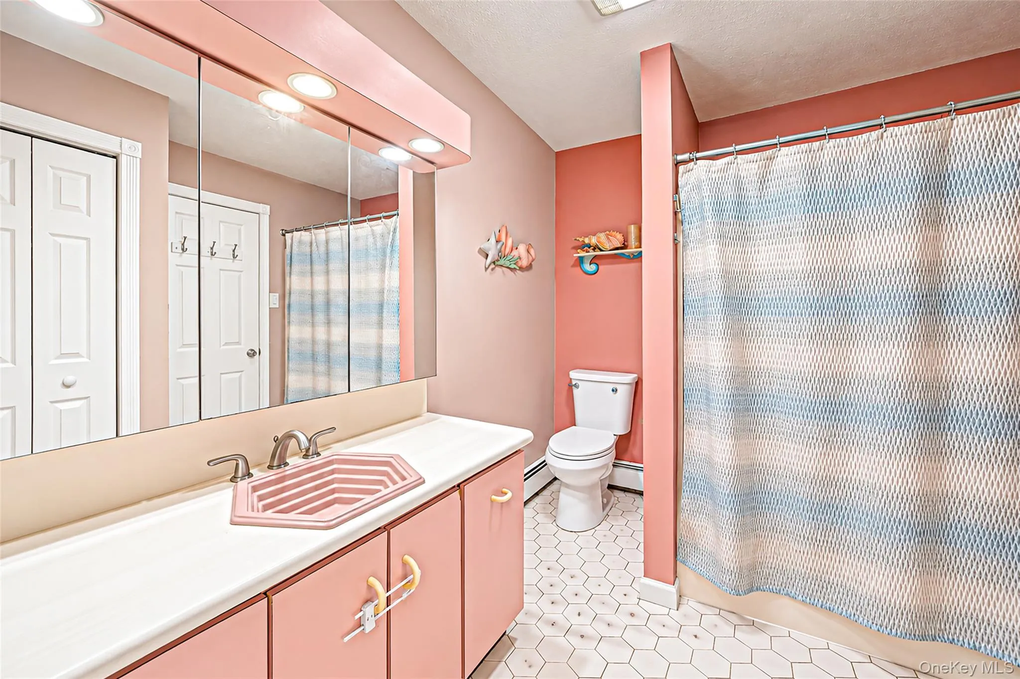 240 Virginia Avenue, Oyster Bay, NY, 3 Bedrooms Bedrooms, 8 Rooms Rooms,2 BathroomsBathrooms,Residential,For Rent,Virginia,0,1047770 240 Virginia Avenue, Oyster Bay, NY, 3 Bedrooms Bedrooms, 8 Rooms Rooms,2 BathroomsBathrooms,Residential,For Rent,Virginia,0,1047770