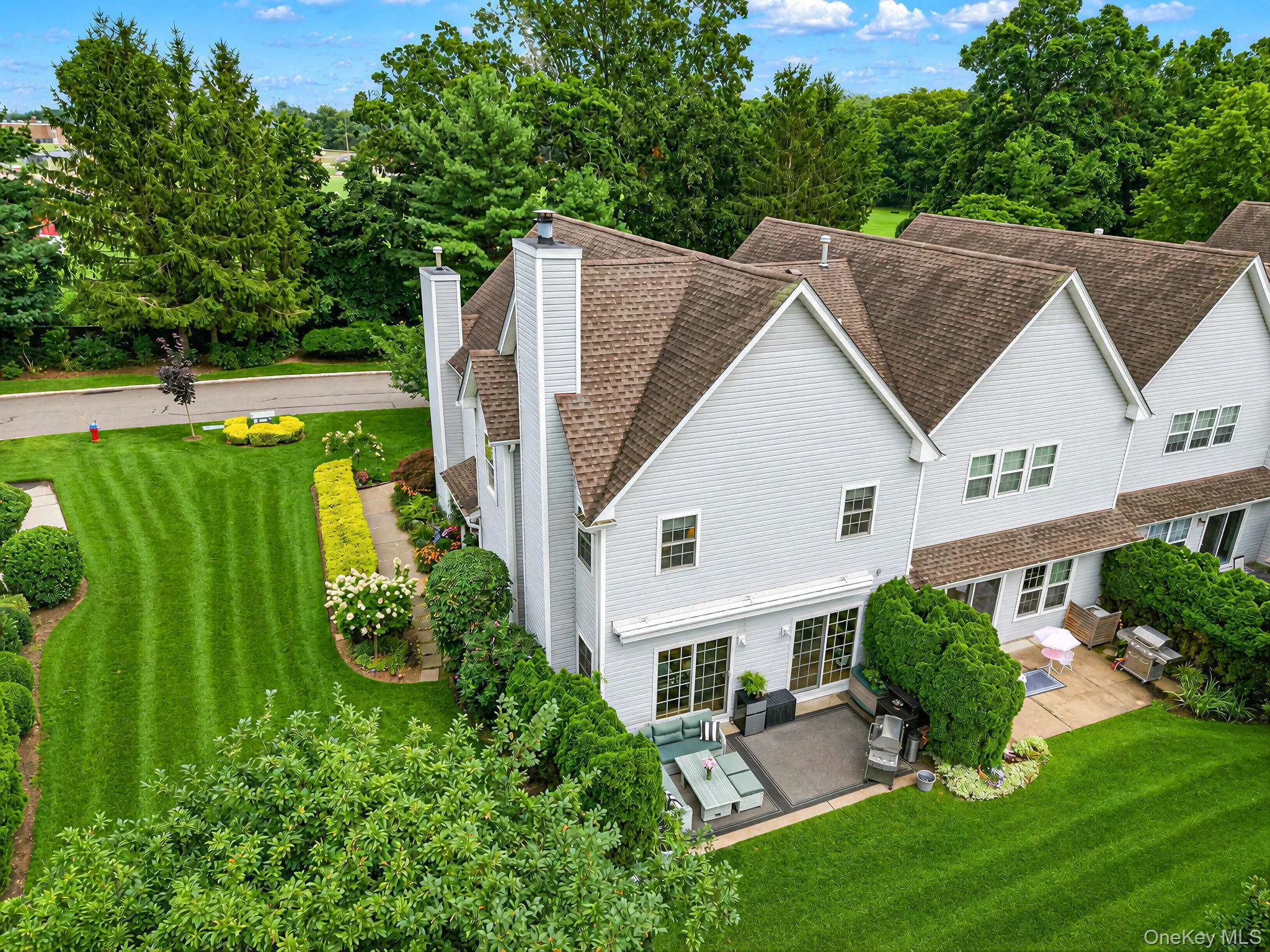 112 Erin Lane, Brookhaven, NY, 3 Bedrooms Bedrooms, 9 Rooms Rooms,2 BathroomsBathrooms,Residential,For Rent,Erin,0,1047772 112 Erin Lane, Brookhaven, NY, 3 Bedrooms Bedrooms, 9 Rooms Rooms,2 BathroomsBathrooms,Residential,For Rent,Erin,0,1047772