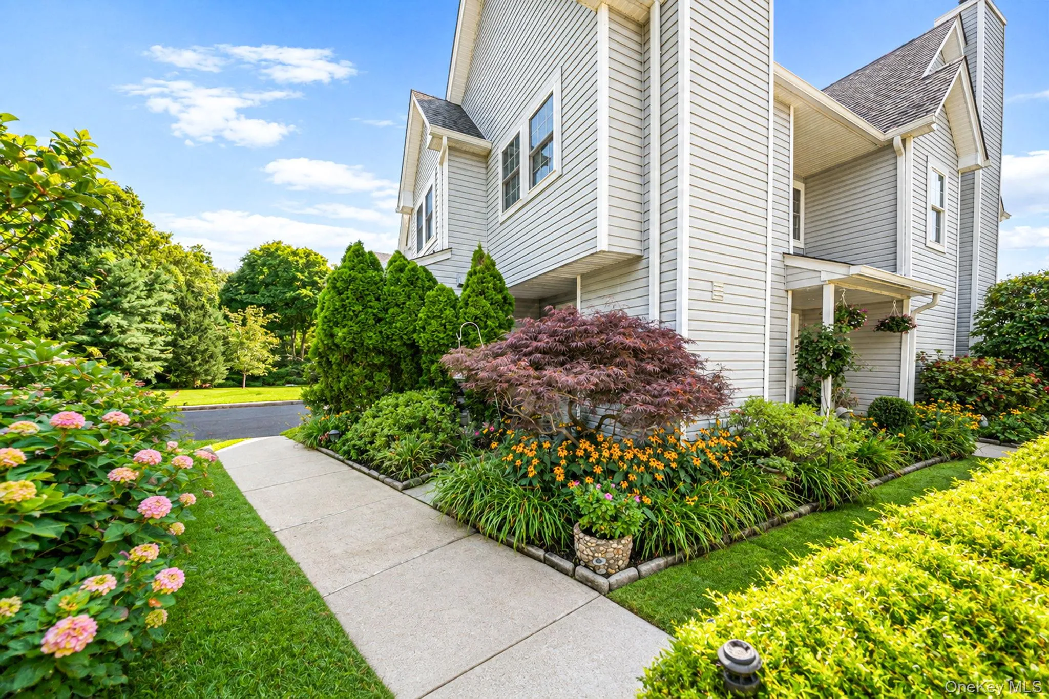 112 Erin Lane, Brookhaven, NY, 3 Bedrooms Bedrooms, 9 Rooms Rooms,2 BathroomsBathrooms,Residential,For Rent,Erin,0,1047772 112 Erin Lane, Brookhaven, NY, 3 Bedrooms Bedrooms, 9 Rooms Rooms,2 BathroomsBathrooms,Residential,For Rent,Erin,0,1047772