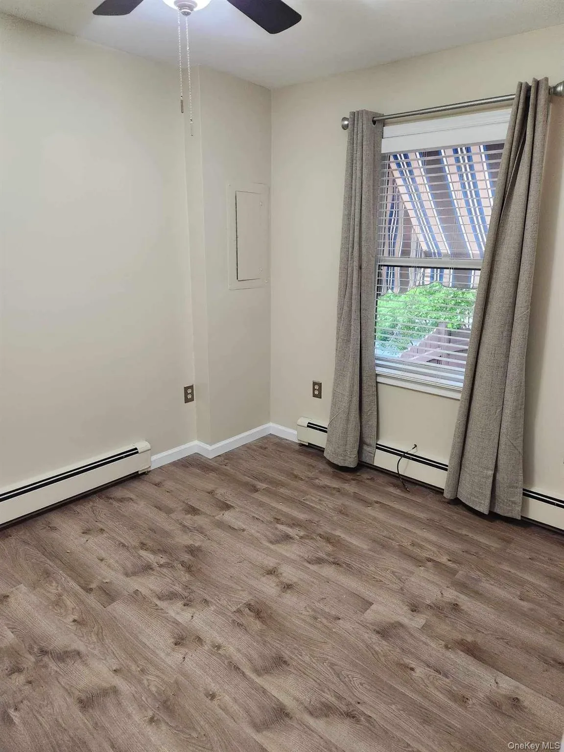 499 East Road, Plattekill, NY, 2 Bedroom Bedrooms, 6 Room Rooms,1 BathroomBathrooms,Residential Lease,For Rent,East,0,1047774 499 East Road, Plattekill, NY, 2 Bedroom Bedrooms, 6 Room Rooms,1 BathroomBathrooms,Residential Lease,For Rent,East,0,1047774