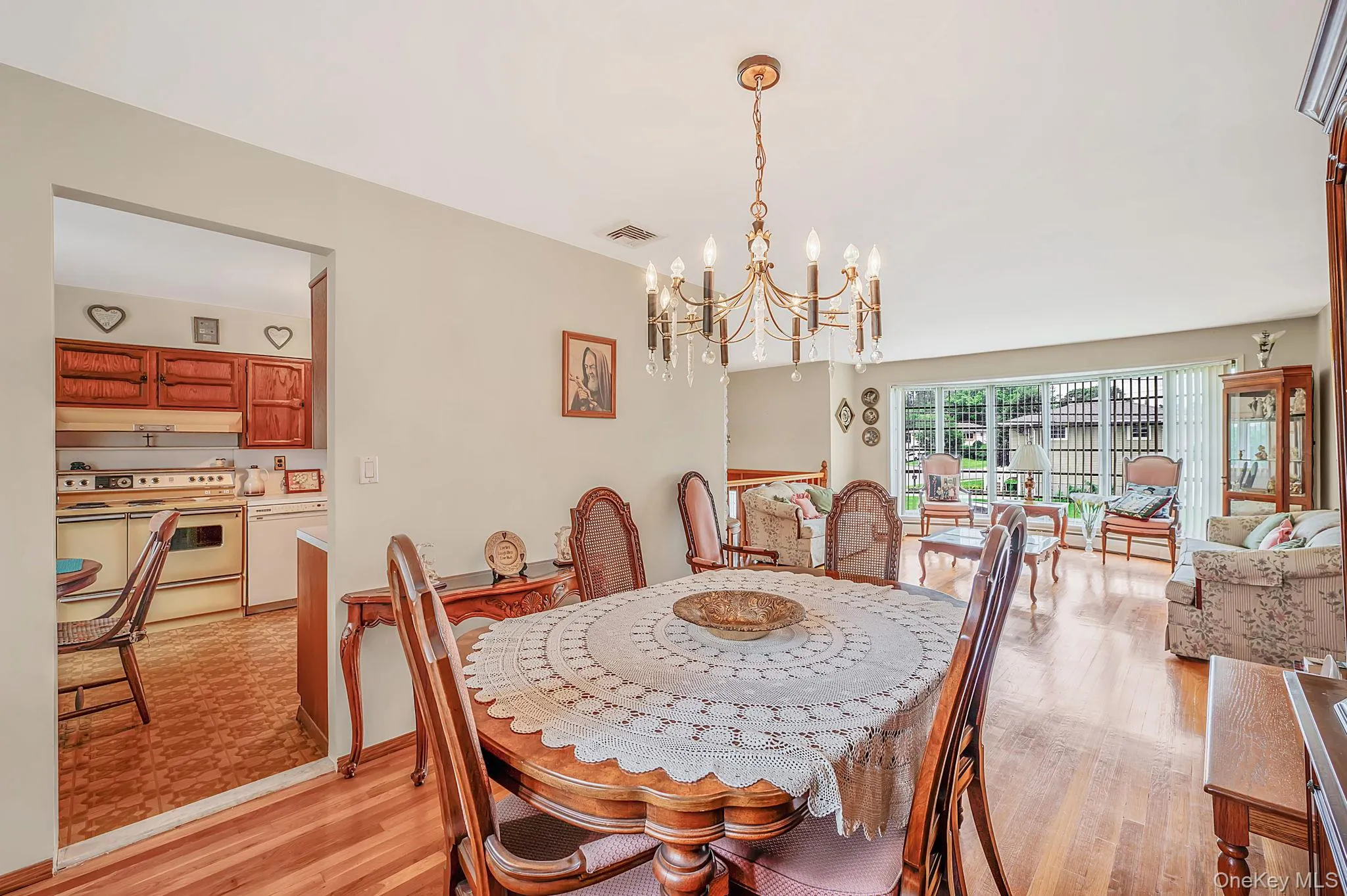 21 Page Drive, Oyster Bay, NY, 4 Bedrooms Bedrooms, 10 Rooms Rooms,2 BathroomsBathrooms,Residential,For Rent,Page,0,1047777 21 Page Drive, Oyster Bay, NY, 4 Bedrooms Bedrooms, 10 Rooms Rooms,2 BathroomsBathrooms,Residential,For Rent,Page,0,1047777