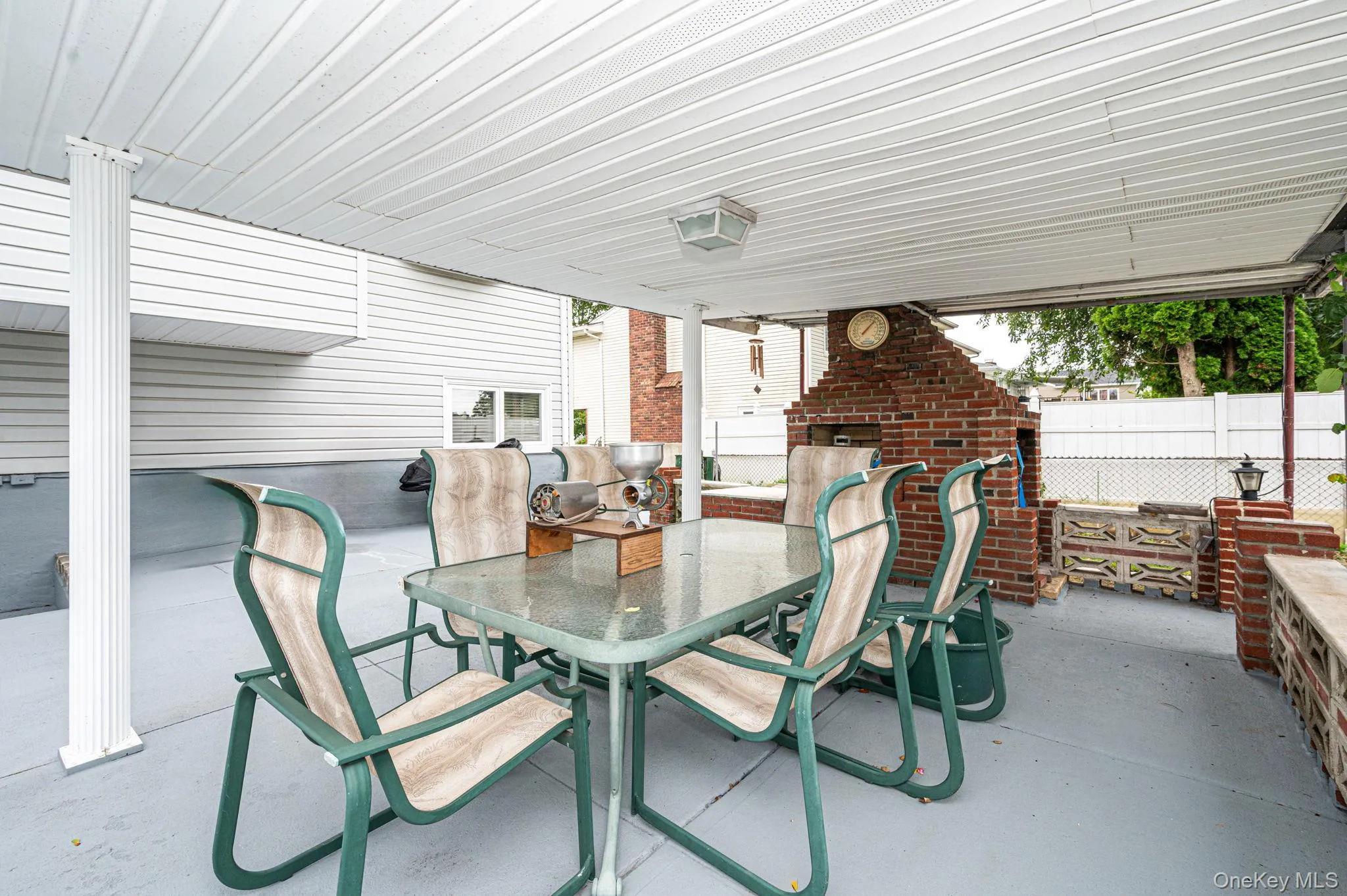 21 Page Drive, Oyster Bay, NY, 4 Bedrooms Bedrooms, 10 Rooms Rooms,2 BathroomsBathrooms,Residential,For Rent,Page,0,1047777 21 Page Drive, Oyster Bay, NY, 4 Bedrooms Bedrooms, 10 Rooms Rooms,2 BathroomsBathrooms,Residential,For Rent,Page,0,1047777