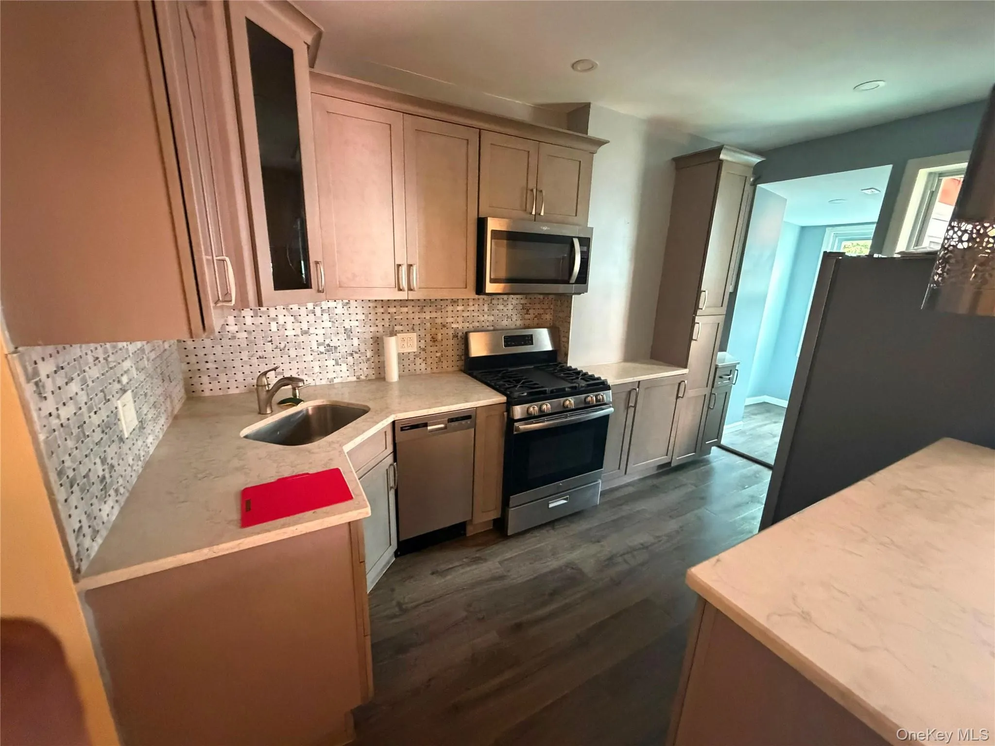 27 Stephens Court, New York, NY, 3 Bedroom Bedrooms, 7 Room Rooms,1 BathroomBathrooms,Residential Lease,For Rent,Stephens,0,1047779 27 Stephens Court, New York, NY, 3 Bedroom Bedrooms, 7 Room Rooms,1 BathroomBathrooms,Residential Lease,For Rent,Stephens,0,1047779