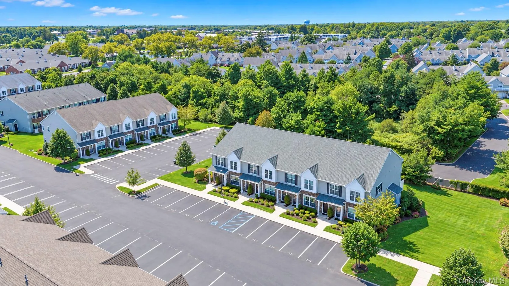 106 Weatherby Lane, Islip, NY, 2 Bedrooms Bedrooms, 6 Rooms Rooms,2 BathroomsBathrooms,Residential,For Rent,Weatherby,0,1047786 106 Weatherby Lane, Islip, NY, 2 Bedrooms Bedrooms, 6 Rooms Rooms,2 BathroomsBathrooms,Residential,For Rent,Weatherby,0,1047786