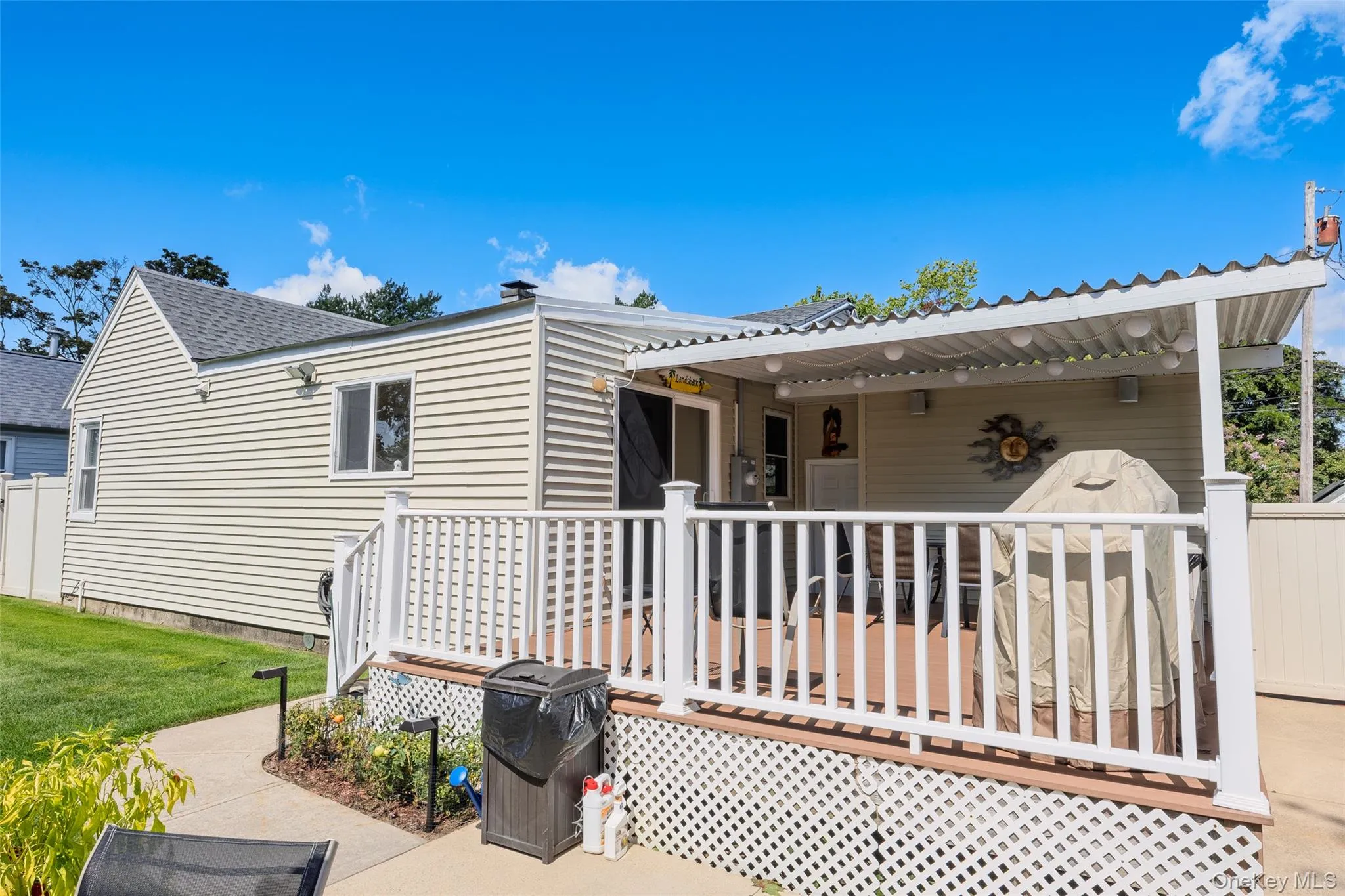 148 Birs Avenue, Babylon, NY, 3 Bedrooms Bedrooms, 6 Rooms Rooms,1 BathroomBathrooms,Residential,For Rent,Birs,0,1047788 148 Birs Avenue, Babylon, NY, 3 Bedrooms Bedrooms, 6 Rooms Rooms,1 BathroomBathrooms,Residential,For Rent,Birs,0,1047788