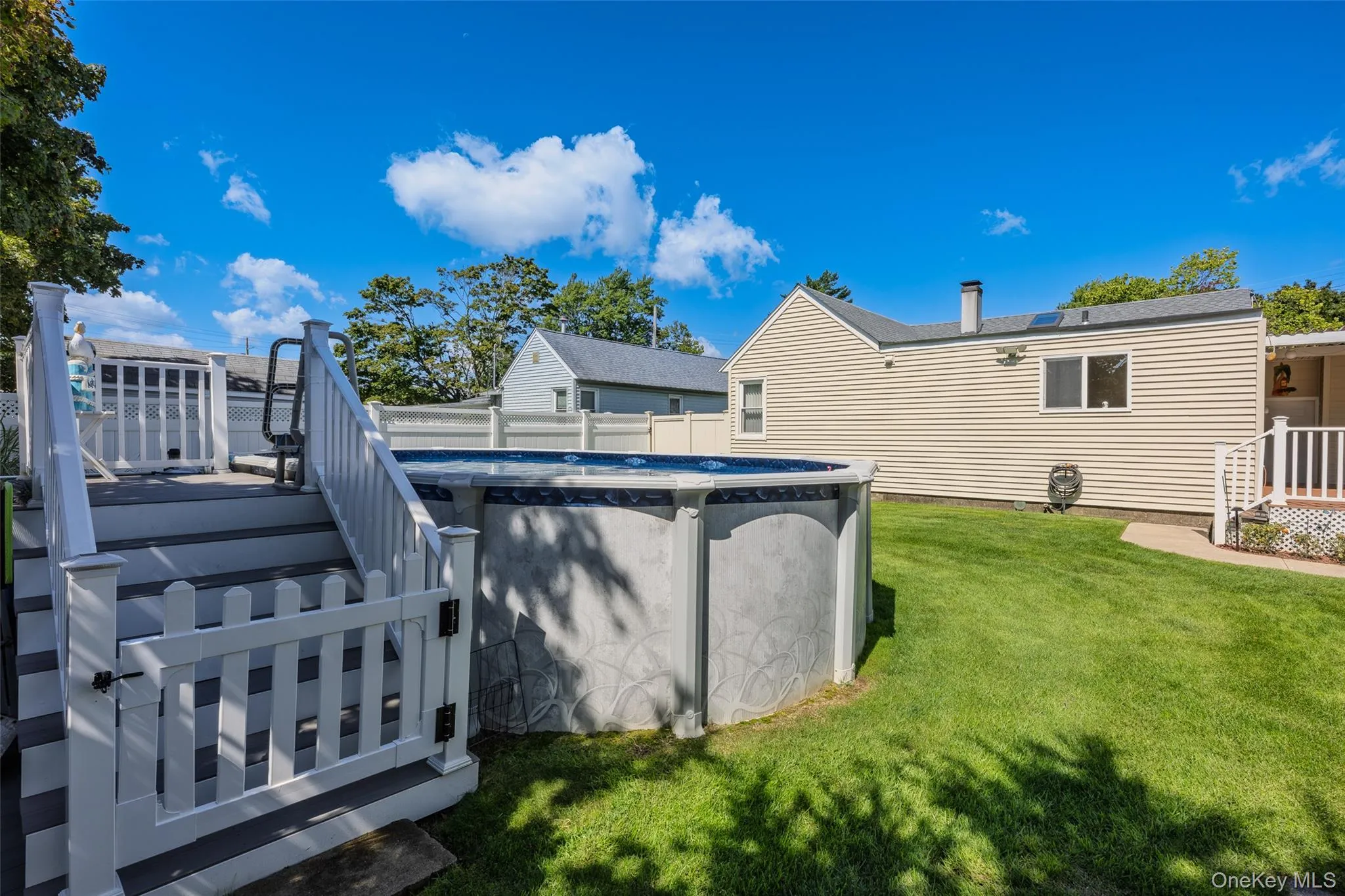 148 Birs Avenue, Babylon, NY, 3 Bedrooms Bedrooms, 6 Rooms Rooms,1 BathroomBathrooms,Residential,For Rent,Birs,0,1047788 148 Birs Avenue, Babylon, NY, 3 Bedrooms Bedrooms, 6 Rooms Rooms,1 BathroomBathrooms,Residential,For Rent,Birs,0,1047788