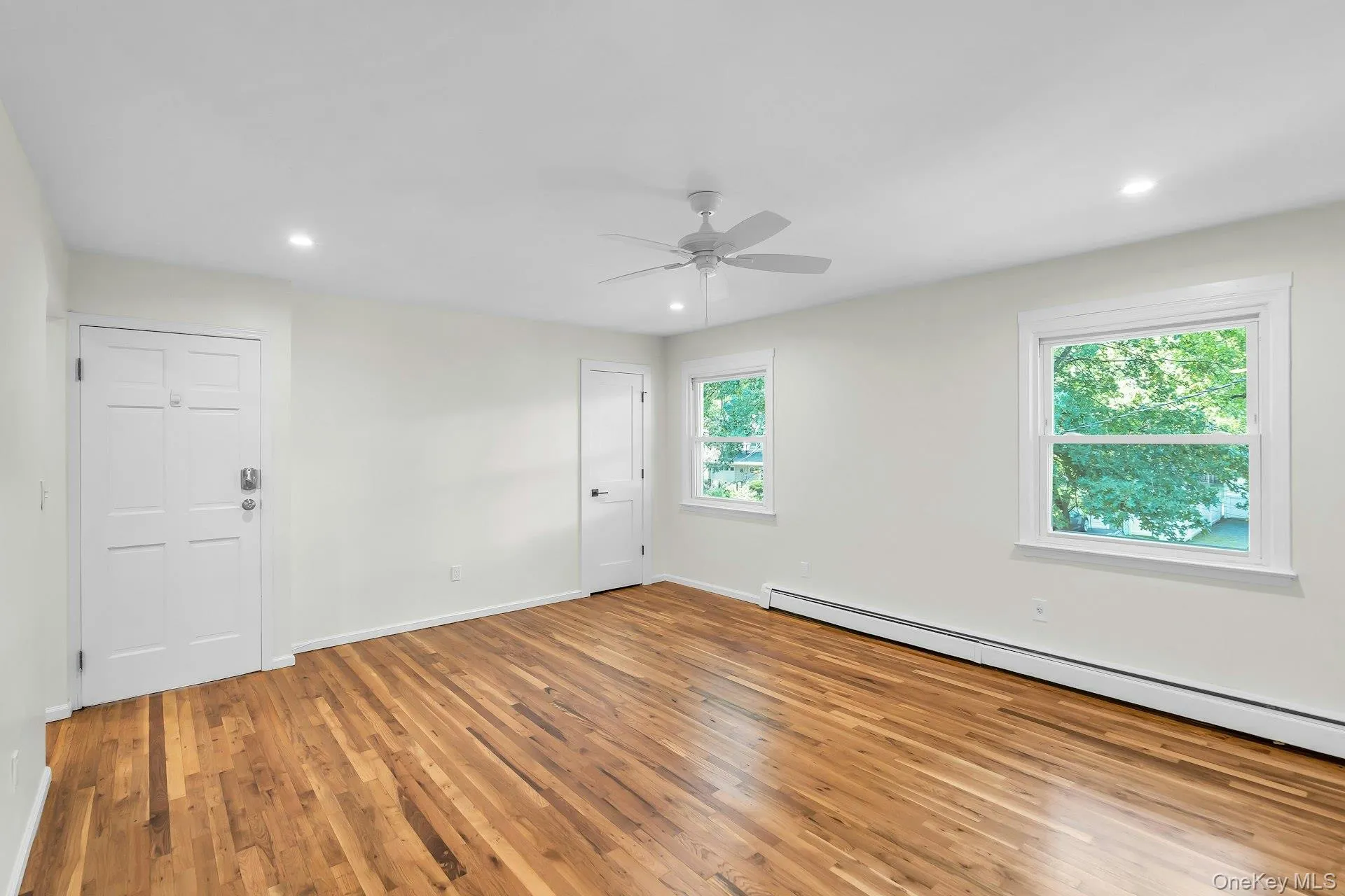 7 Anchorage Road, North Hempstead, NY, 3 Bedrooms Bedrooms, 8 Rooms Rooms,2 BathroomsBathrooms,Residential Lease,For Rent,Anchorage,0,1047791 7 Anchorage Road, North Hempstead, NY, 3 Bedrooms Bedrooms, 8 Rooms Rooms,2 BathroomsBathrooms,Residential Lease,For Rent,Anchorage,0,1047791