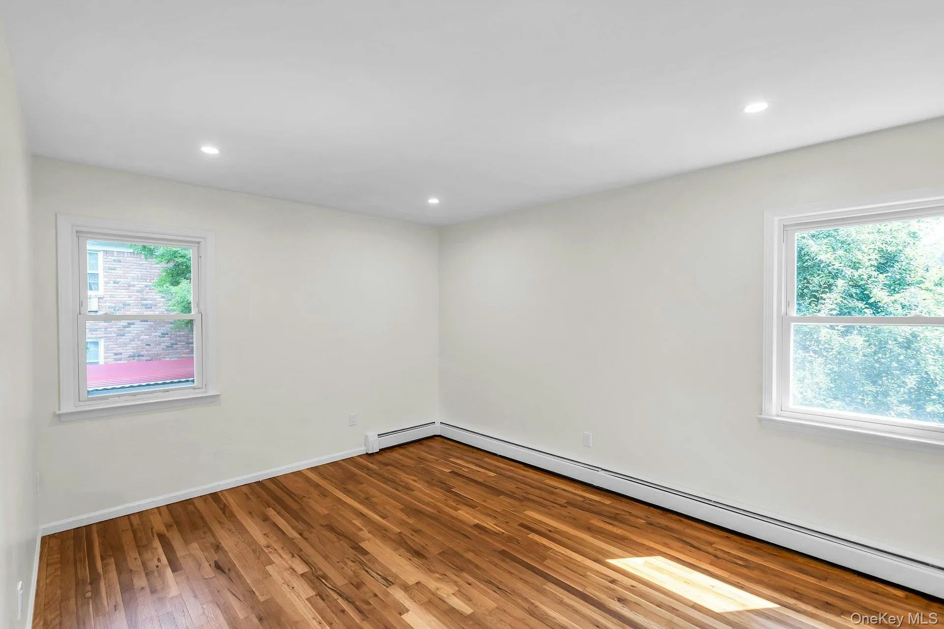 7 Anchorage Road, North Hempstead, NY, 3 Bedrooms Bedrooms, 8 Rooms Rooms,2 BathroomsBathrooms,Residential Lease,For Rent,Anchorage,0,1047791 7 Anchorage Road, North Hempstead, NY, 3 Bedrooms Bedrooms, 8 Rooms Rooms,2 BathroomsBathrooms,Residential Lease,For Rent,Anchorage,0,1047791
