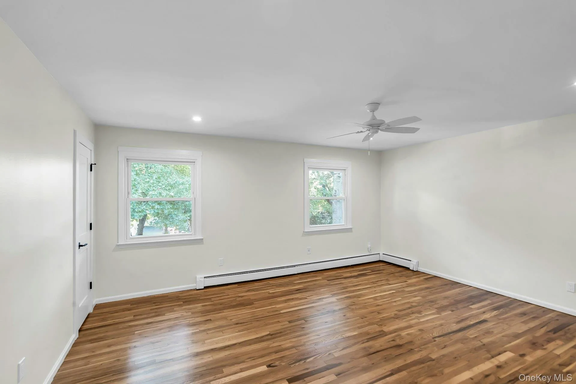 7 Anchorage Road, North Hempstead, NY, 3 Bedrooms Bedrooms, 8 Rooms Rooms,2 BathroomsBathrooms,Residential Lease,For Rent,Anchorage,0,1047791 7 Anchorage Road, North Hempstead, NY, 3 Bedrooms Bedrooms, 8 Rooms Rooms,2 BathroomsBathrooms,Residential Lease,For Rent,Anchorage,0,1047791