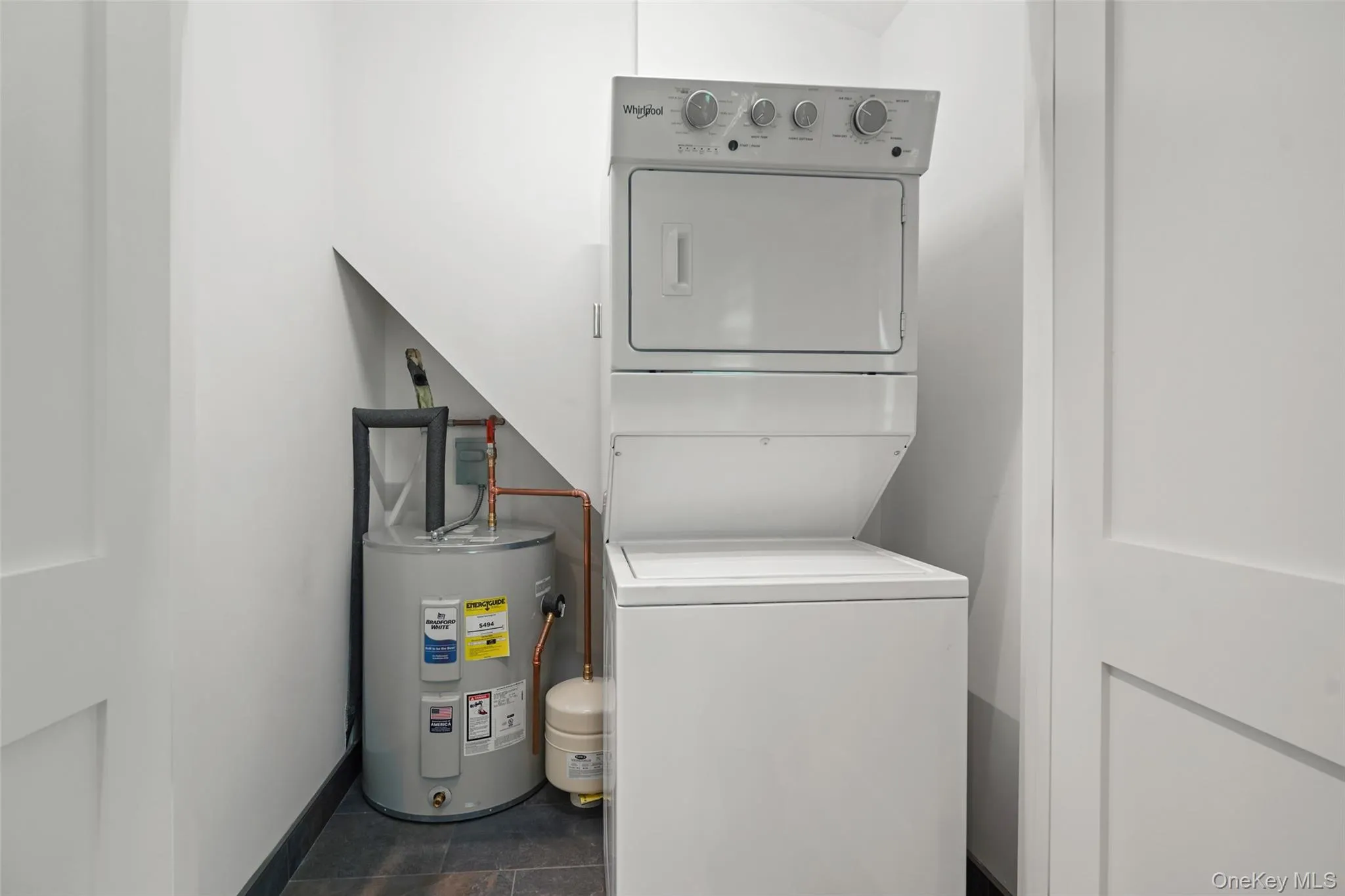 154 Barnegat Road, Pound Ridge, NY, 1 Bedroom Bedrooms, 1 Room Rooms,1 BathroomBathrooms,Residential Lease,For Rent,Barnegat,0,1047795 154 Barnegat Road, Pound Ridge, NY, 1 Bedroom Bedrooms, 1 Room Rooms,1 BathroomBathrooms,Residential Lease,For Rent,Barnegat,0,1047795