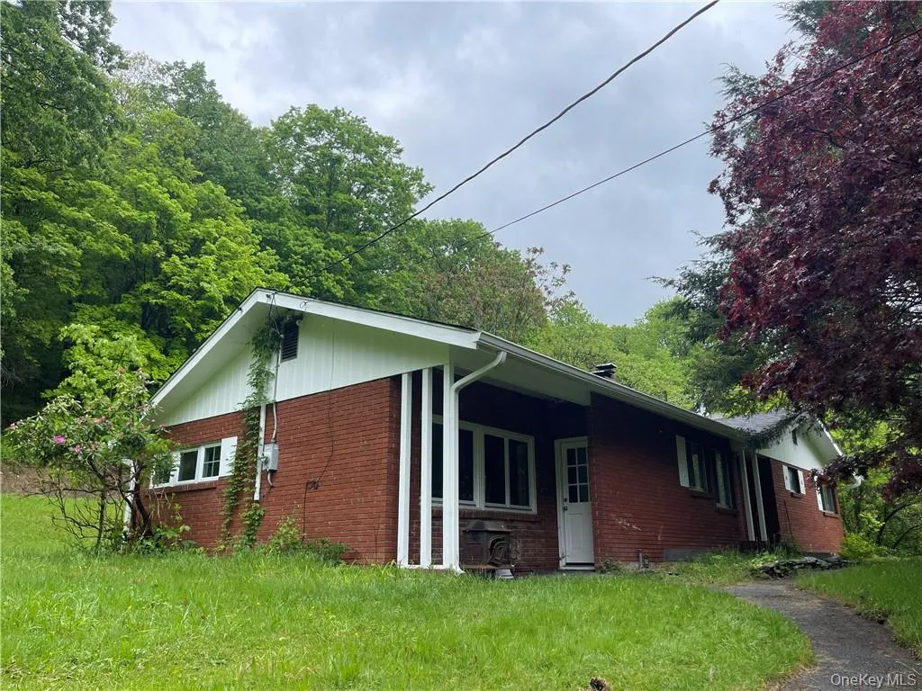 564 Kirbytown Road, Wawayanda, NY, 3 Bedrooms Bedrooms, 6 Rooms Rooms,2 BathroomsBathrooms,Residential Lease,For Rent,Kirbytown,0,1047796 564 Kirbytown Road, Wawayanda, NY, 3 Bedrooms Bedrooms, 6 Rooms Rooms,2 BathroomsBathrooms,Residential Lease,For Rent,Kirbytown,0,1047796