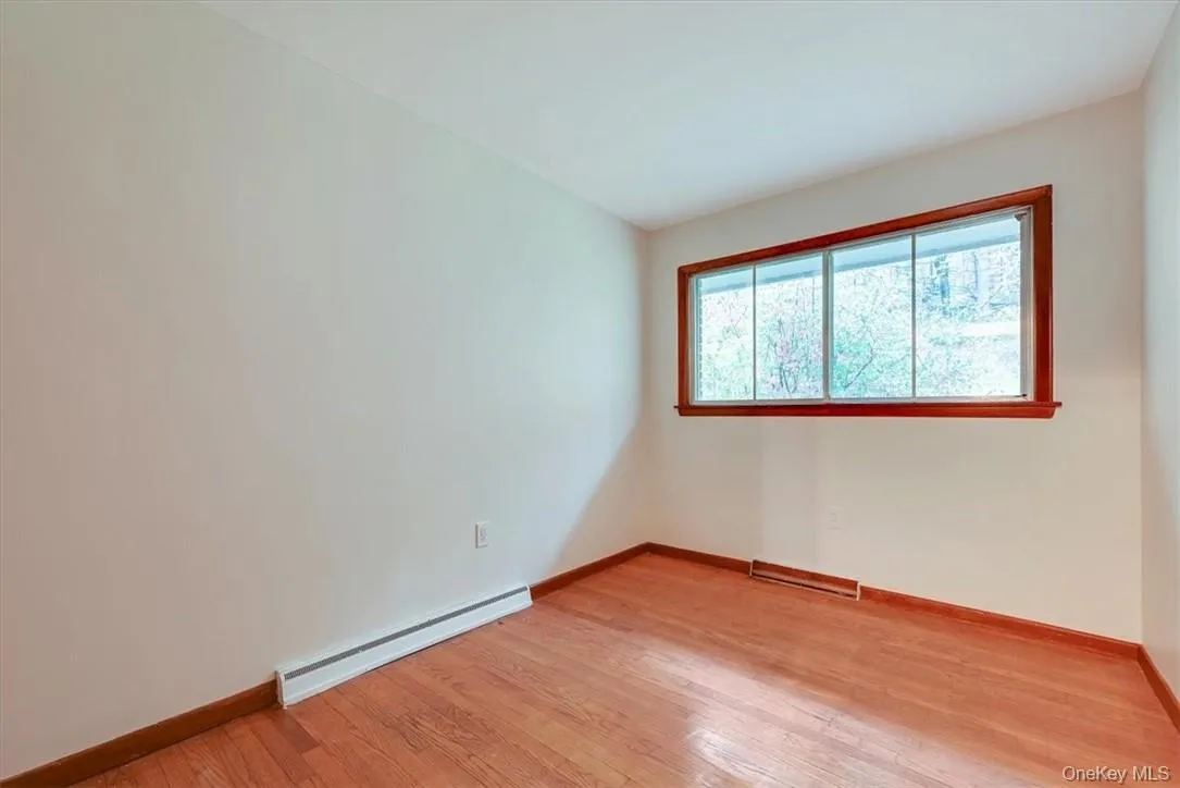 564 Kirbytown Road, Wawayanda, NY, 3 Bedrooms Bedrooms, 6 Rooms Rooms,2 BathroomsBathrooms,Residential Lease,For Rent,Kirbytown,0,1047796 564 Kirbytown Road, Wawayanda, NY, 3 Bedrooms Bedrooms, 6 Rooms Rooms,2 BathroomsBathrooms,Residential Lease,For Rent,Kirbytown,0,1047796