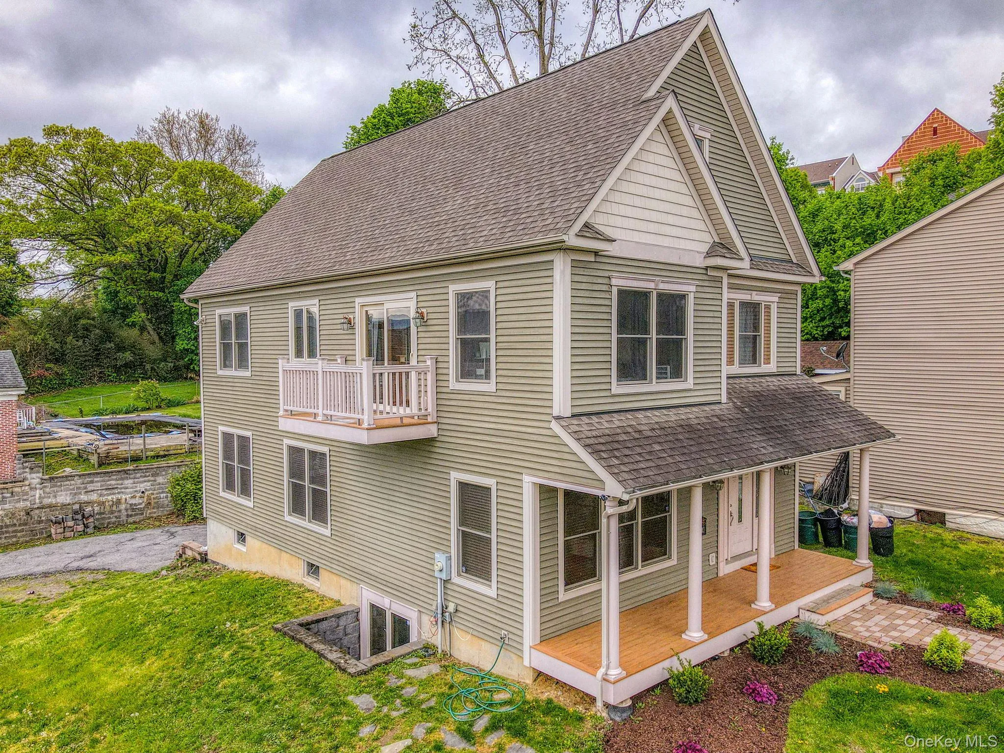 81 Nicoll Street, Newburgh (city), NY, 3 Bedrooms Bedrooms, 12 Rooms Rooms,2 BathroomsBathrooms,Residential Lease,For Rent,Nicoll,0,1047799 81 Nicoll Street, Newburgh (city), NY, 3 Bedrooms Bedrooms, 12 Rooms Rooms,2 BathroomsBathrooms,Residential Lease,For Rent,Nicoll,0,1047799