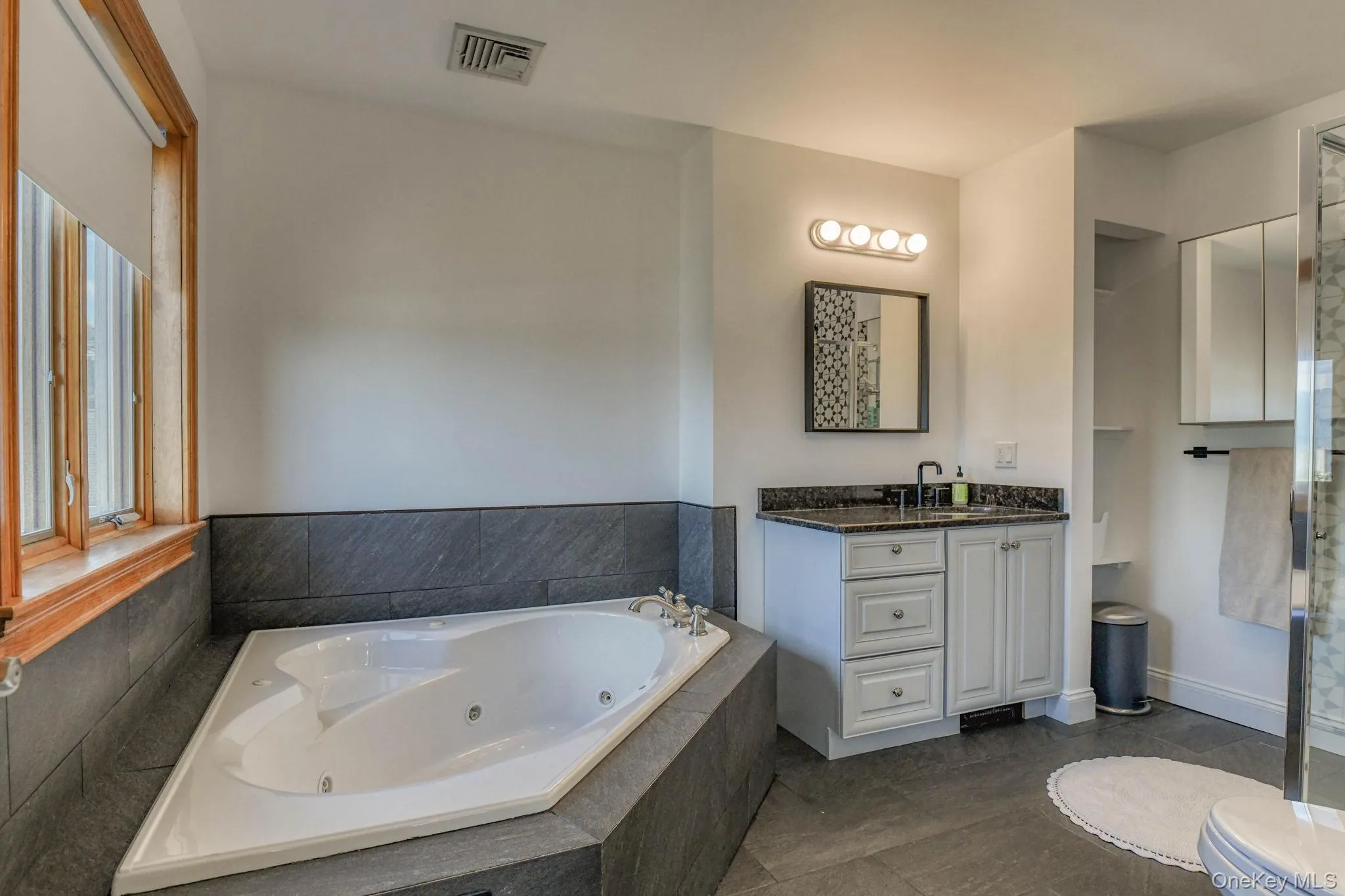Soaking tub and stall shower Soaking tub and stall shower