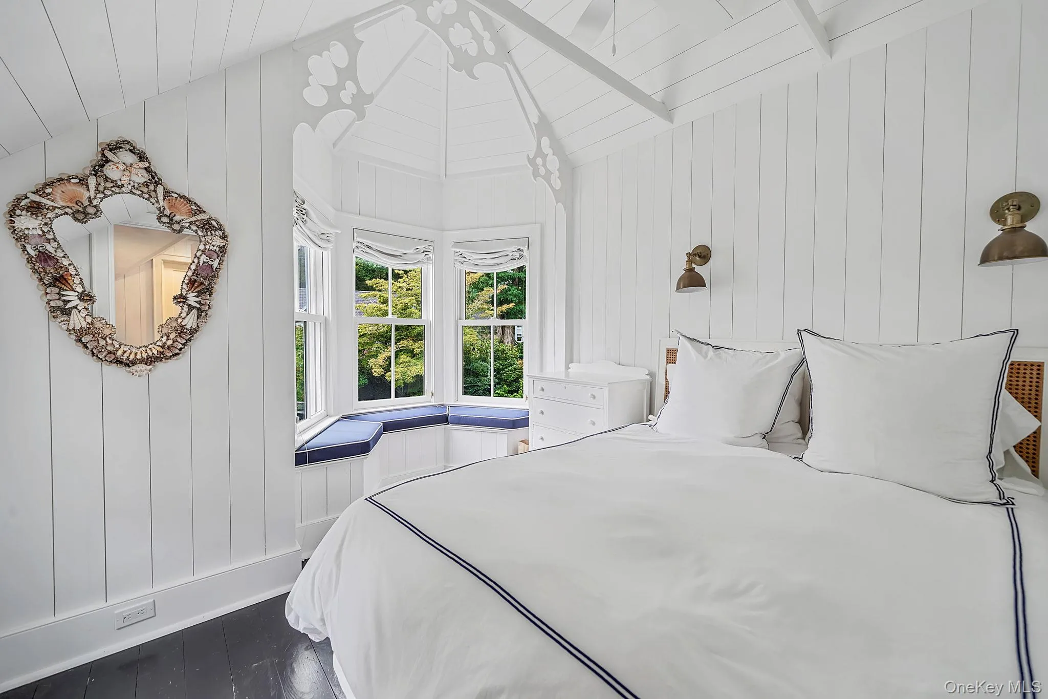 13 Spring Garden Avenue, Shelter Island, NY, 3 Bedrooms Bedrooms, 7 Rooms Rooms,2 BathroomsBathrooms,Residential,For Rent,Spring Garden,0,1047801 13 Spring Garden Avenue, Shelter Island, NY, 3 Bedrooms Bedrooms, 7 Rooms Rooms,2 BathroomsBathrooms,Residential,For Rent,Spring Garden,0,1047801