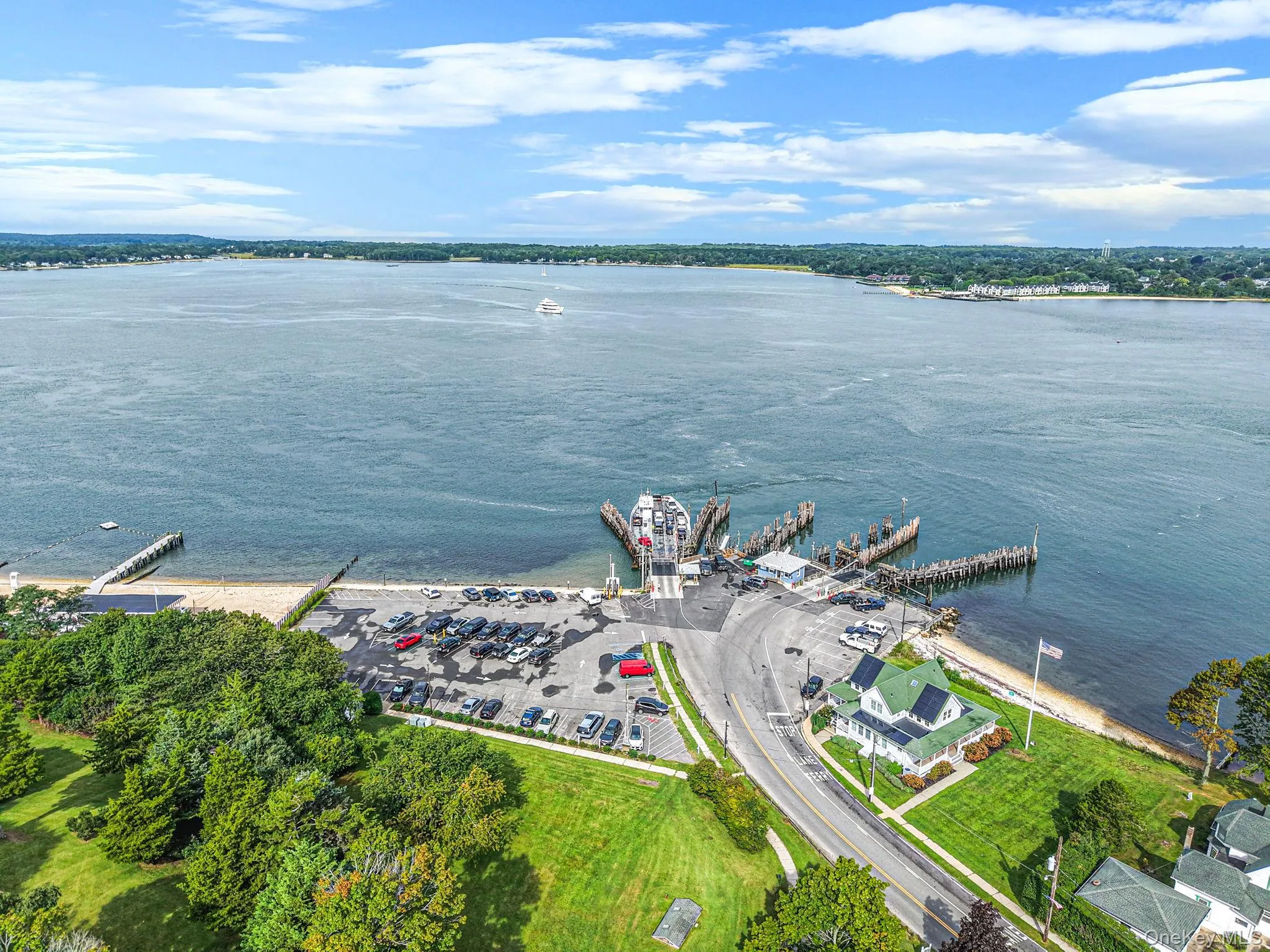 13 Spring Garden Avenue, Shelter Island, NY, 3 Bedrooms Bedrooms, 7 Rooms Rooms,2 BathroomsBathrooms,Residential,For Rent,Spring Garden,0,1047801 13 Spring Garden Avenue, Shelter Island, NY, 3 Bedrooms Bedrooms, 7 Rooms Rooms,2 BathroomsBathrooms,Residential,For Rent,Spring Garden,0,1047801