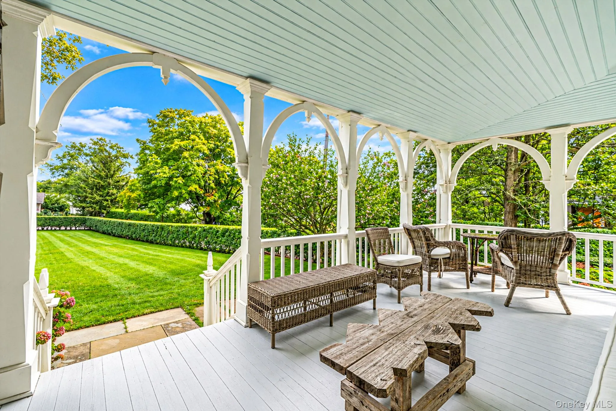 13 Spring Garden Avenue, Shelter Island, NY, 3 Bedrooms Bedrooms, 7 Rooms Rooms,2 BathroomsBathrooms,Residential,For Rent,Spring Garden,0,1047801 13 Spring Garden Avenue, Shelter Island, NY, 3 Bedrooms Bedrooms, 7 Rooms Rooms,2 BathroomsBathrooms,Residential,For Rent,Spring Garden,0,1047801