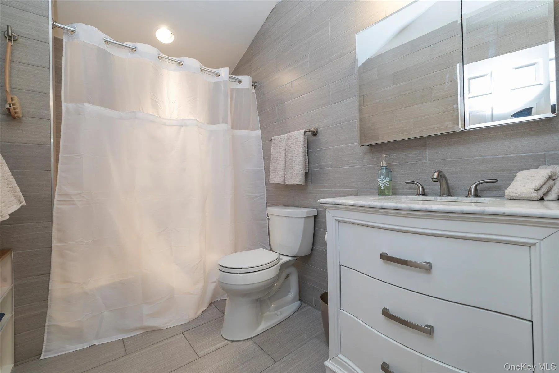 35 Nebraska Street, Long Beach, NY, 2 Bedrooms Bedrooms, 7 Rooms Rooms,1 BathroomBathrooms,Residential Lease,For Rent,Nebraska,0,1047802 35 Nebraska Street, Long Beach, NY, 2 Bedrooms Bedrooms, 7 Rooms Rooms,1 BathroomBathrooms,Residential Lease,For Rent,Nebraska,0,1047802