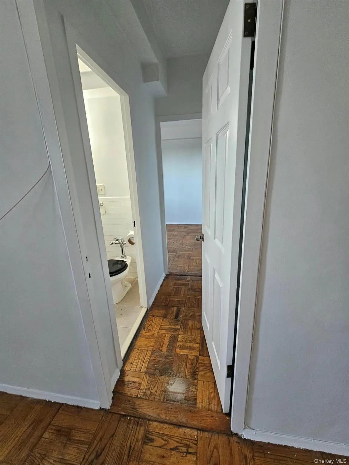 1507 Metropolitan Avenue, New York, NY, 1 Bedroom Bedrooms, 2 Room Rooms,1 BathroomBathrooms,Residential Lease,For Rent,Metropolitan,0,1047807 1507 Metropolitan Avenue, New York, NY, 1 Bedroom Bedrooms, 2 Room Rooms,1 BathroomBathrooms,Residential Lease,For Rent,Metropolitan,0,1047807