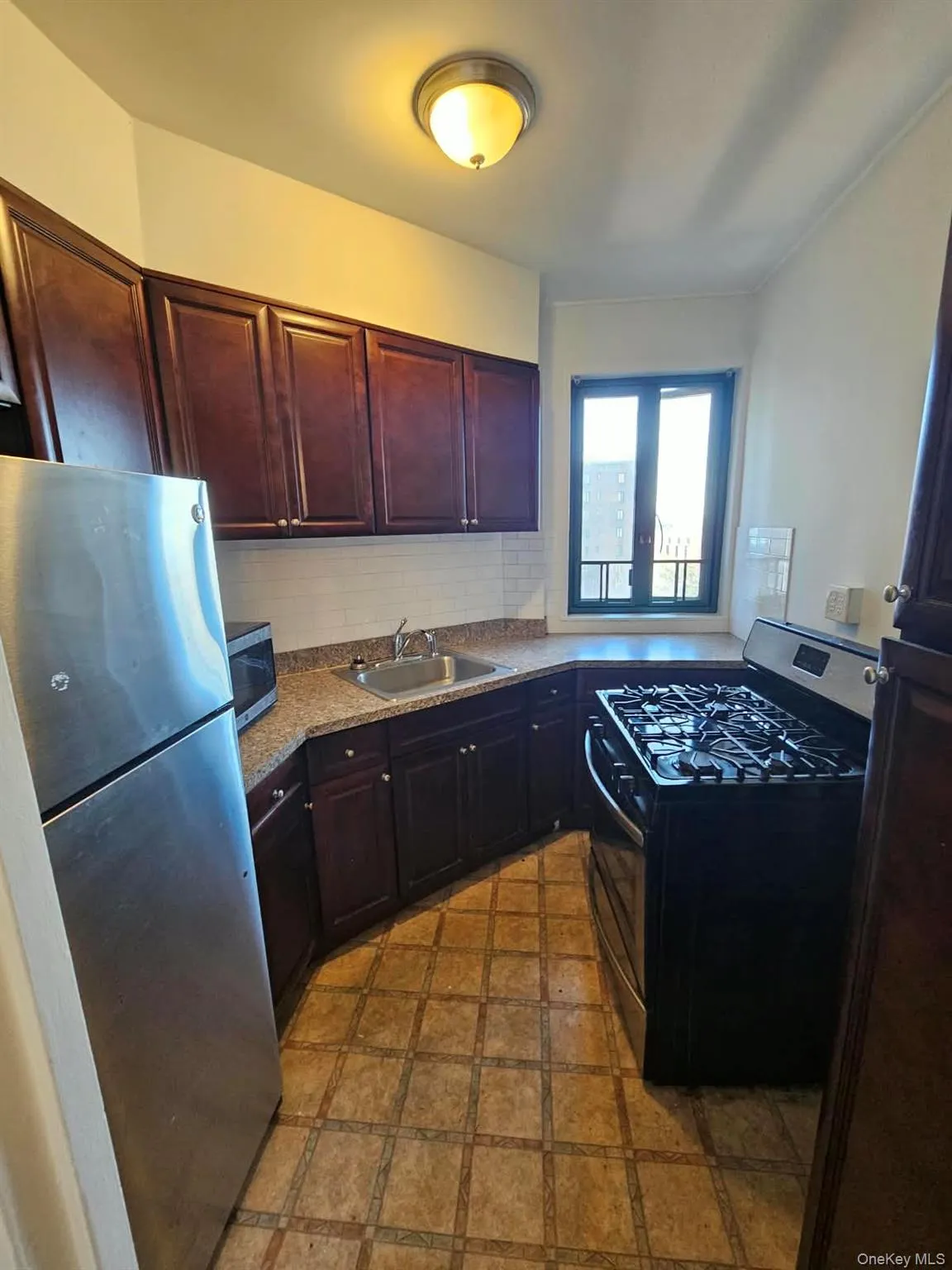 1507 Metropolitan Avenue, New York, NY, 1 Bedroom Bedrooms, 2 Room Rooms,1 BathroomBathrooms,Residential Lease,For Rent,Metropolitan,0,1047807 1507 Metropolitan Avenue, New York, NY, 1 Bedroom Bedrooms, 2 Room Rooms,1 BathroomBathrooms,Residential Lease,For Rent,Metropolitan,0,1047807