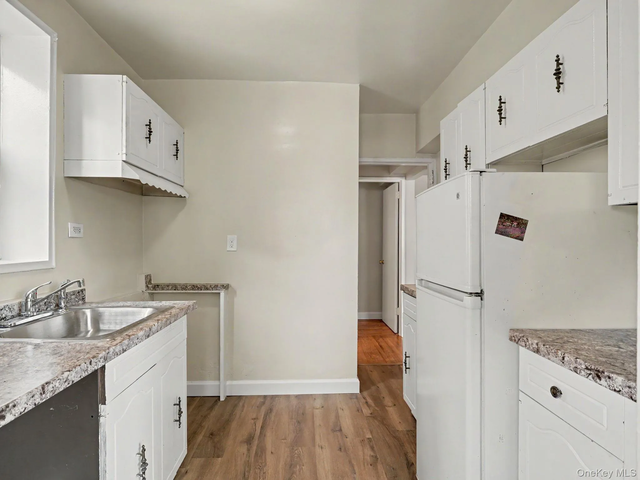 30 Hartsdale Avenue, Greenburgh, NY, 1 Bedroom Bedrooms, 5 Rooms Rooms,1 BathroomBathrooms,Residential,For Rent,Hartsdale,0,1047810 30 Hartsdale Avenue, Greenburgh, NY, 1 Bedroom Bedrooms, 5 Rooms Rooms,1 BathroomBathrooms,Residential,For Rent,Hartsdale,0,1047810