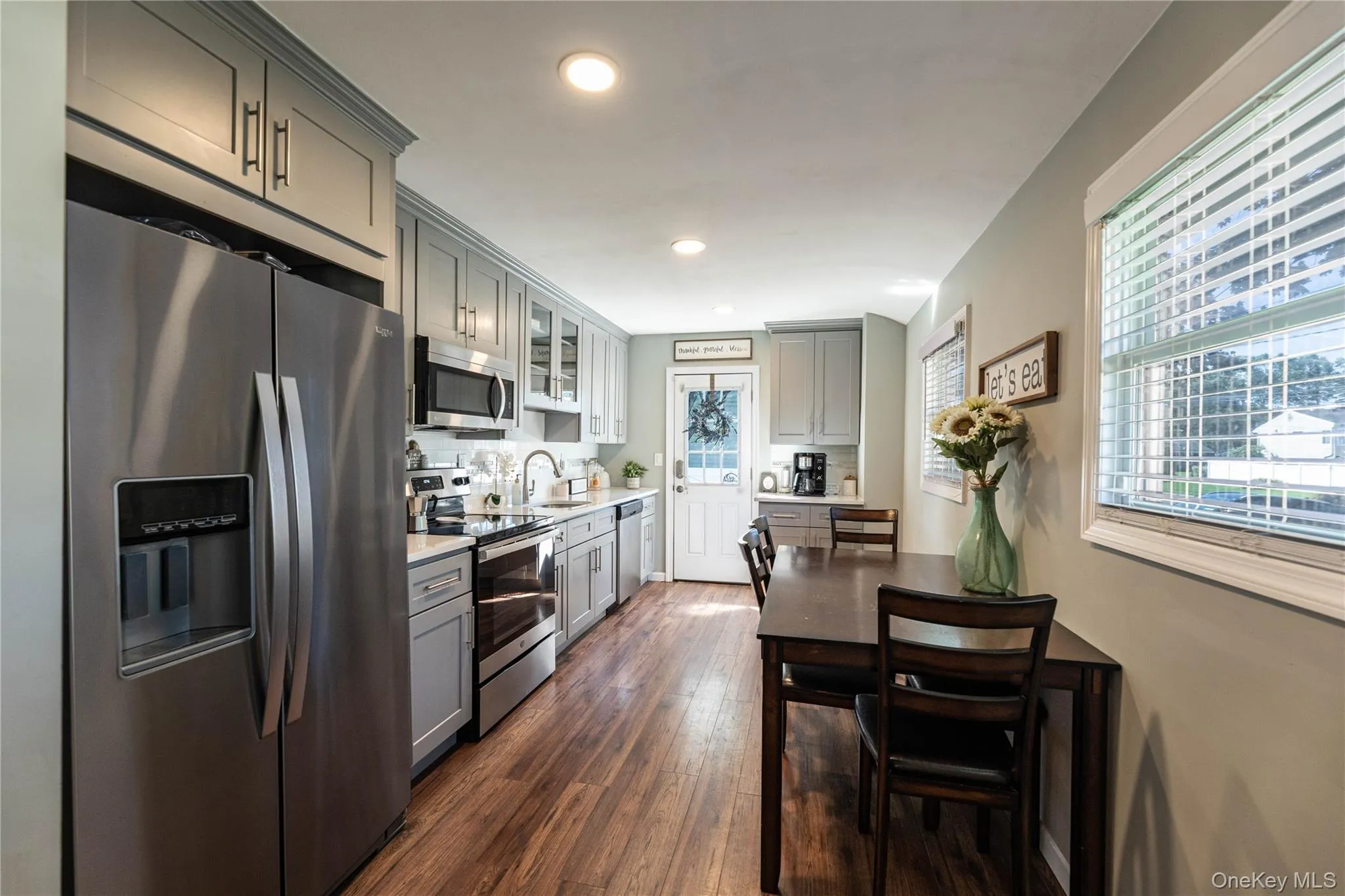 5 Norwalk Lane, Brookhaven, NY, 3 Bedrooms Bedrooms, 6 Rooms Rooms,1 BathroomBathrooms,Residential,For Rent,Norwalk,0,1047811 5 Norwalk Lane, Brookhaven, NY, 3 Bedrooms Bedrooms, 6 Rooms Rooms,1 BathroomBathrooms,Residential,For Rent,Norwalk,0,1047811