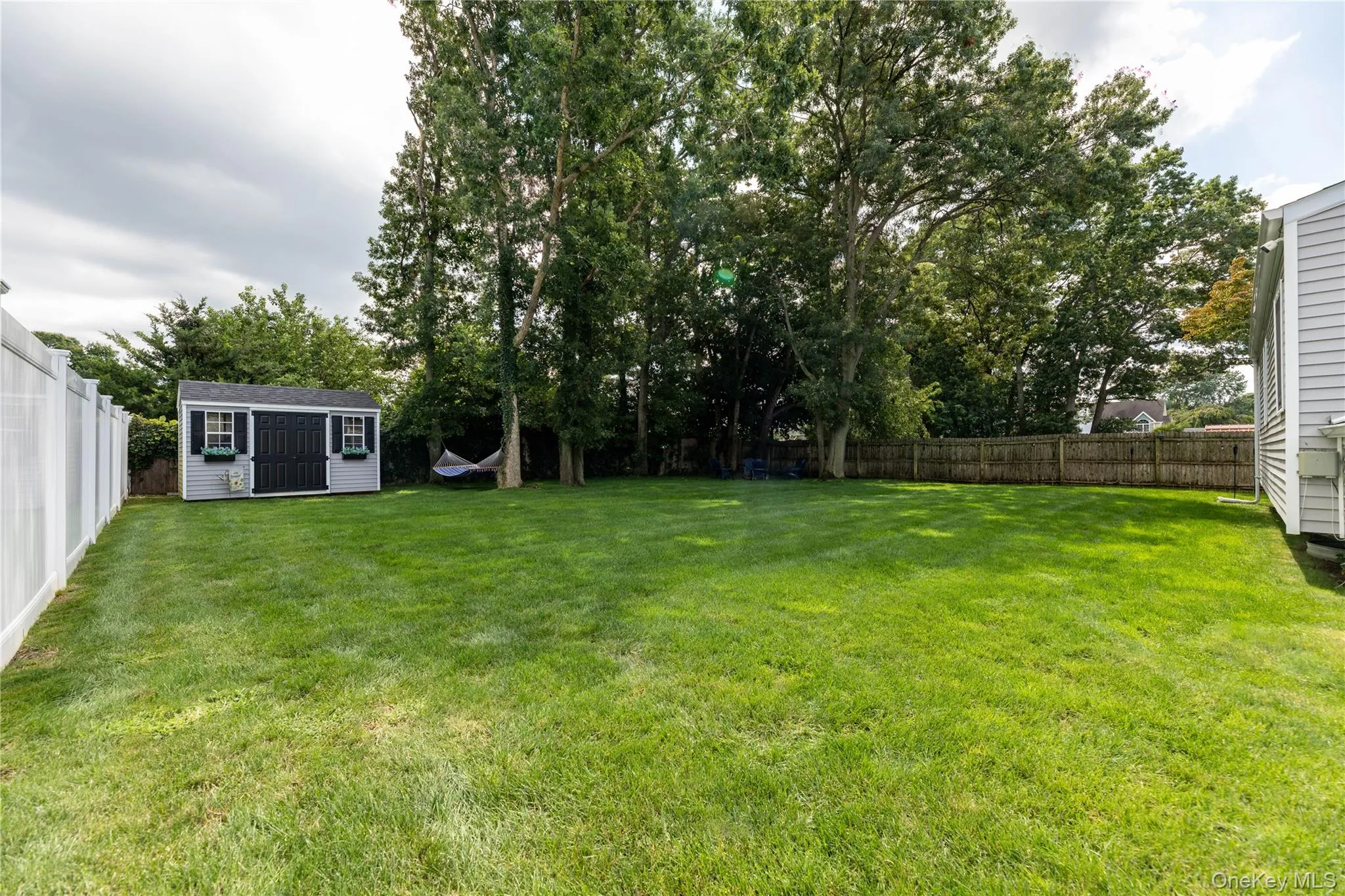 5 Norwalk Lane, Brookhaven, NY, 3 Bedrooms Bedrooms, 6 Rooms Rooms,1 BathroomBathrooms,Residential,For Rent,Norwalk,0,1047811 5 Norwalk Lane, Brookhaven, NY, 3 Bedrooms Bedrooms, 6 Rooms Rooms,1 BathroomBathrooms,Residential,For Rent,Norwalk,0,1047811
