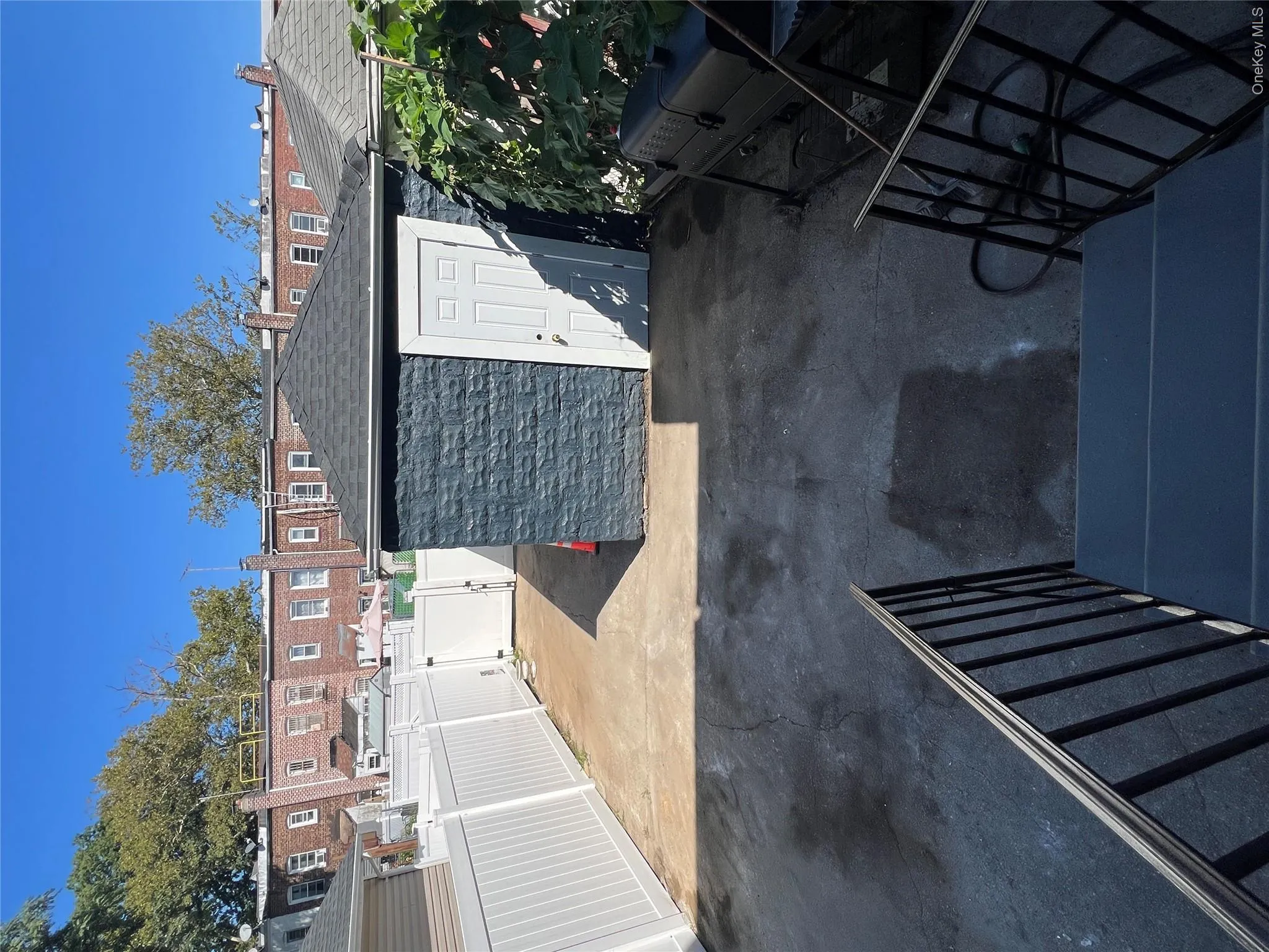 113-21 204th Street, New York, NY, 4 Bedrooms Bedrooms, 8 Rooms Rooms,3 BathroomsBathrooms,Residential,For Rent,204th,0,1047817 113-21 204th Street, New York, NY, 4 Bedrooms Bedrooms, 8 Rooms Rooms,3 BathroomsBathrooms,Residential,For Rent,204th,0,1047817