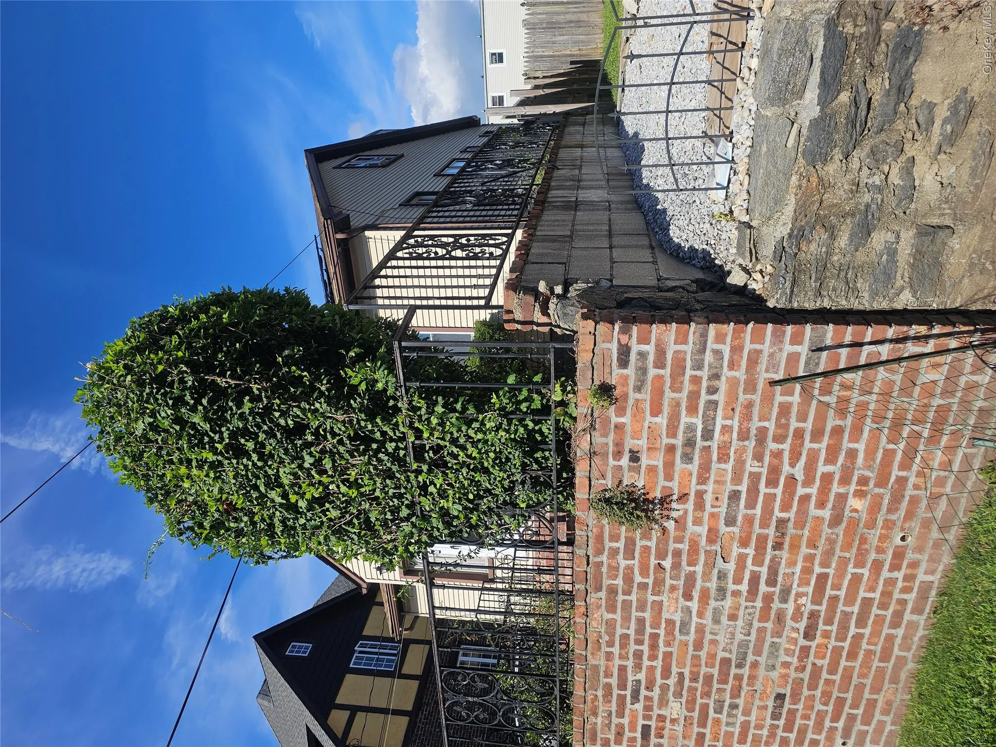 597 Kimball Avenue, Yonkers, NY, 3 Bedrooms Bedrooms, 6 Rooms Rooms,1 BathroomBathrooms,Residential,For Rent,Kimball,0,1047820 597 Kimball Avenue, Yonkers, NY, 3 Bedrooms Bedrooms, 6 Rooms Rooms,1 BathroomBathrooms,Residential,For Rent,Kimball,0,1047820