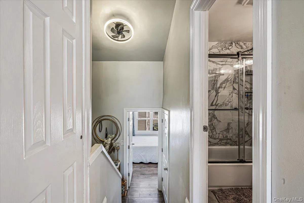 80 Townhouse Road, Huntington, NY, 2 Bedrooms Bedrooms, 5 Rooms Rooms,1 BathroomBathrooms,Residential,For Rent,Townhouse,0,1047821 80 Townhouse Road, Huntington, NY, 2 Bedrooms Bedrooms, 5 Rooms Rooms,1 BathroomBathrooms,Residential,For Rent,Townhouse,0,1047821