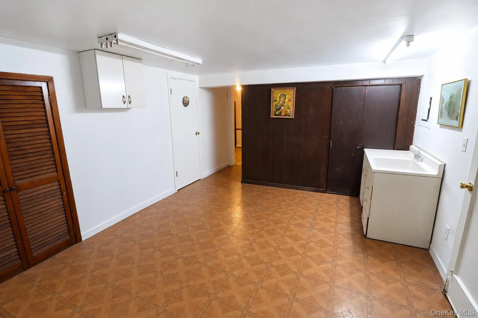 72 Mohawk Road, Yonkers, NY, 2 Bedrooms Bedrooms, 15 Rooms Rooms,1 BathroomBathrooms,Residential,For Rent,Mohawk,0,1047826 72 Mohawk Road, Yonkers, NY, 2 Bedrooms Bedrooms, 15 Rooms Rooms,1 BathroomBathrooms,Residential,For Rent,Mohawk,0,1047826