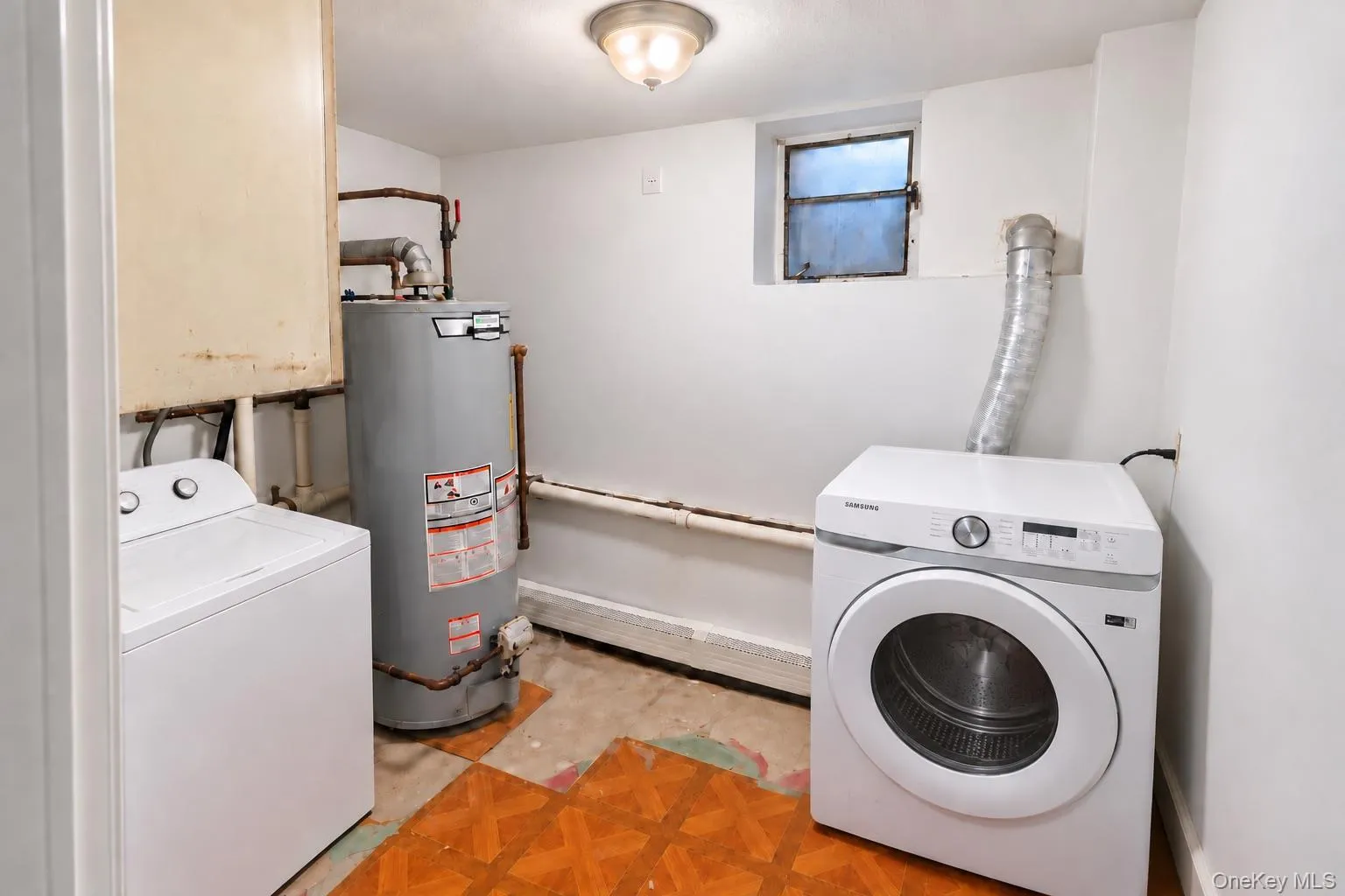 72 Mohawk Road, Yonkers, NY, 2 Bedrooms Bedrooms, 15 Rooms Rooms,1 BathroomBathrooms,Residential,For Rent,Mohawk,0,1047826 72 Mohawk Road, Yonkers, NY, 2 Bedrooms Bedrooms, 15 Rooms Rooms,1 BathroomBathrooms,Residential,For Rent,Mohawk,0,1047826