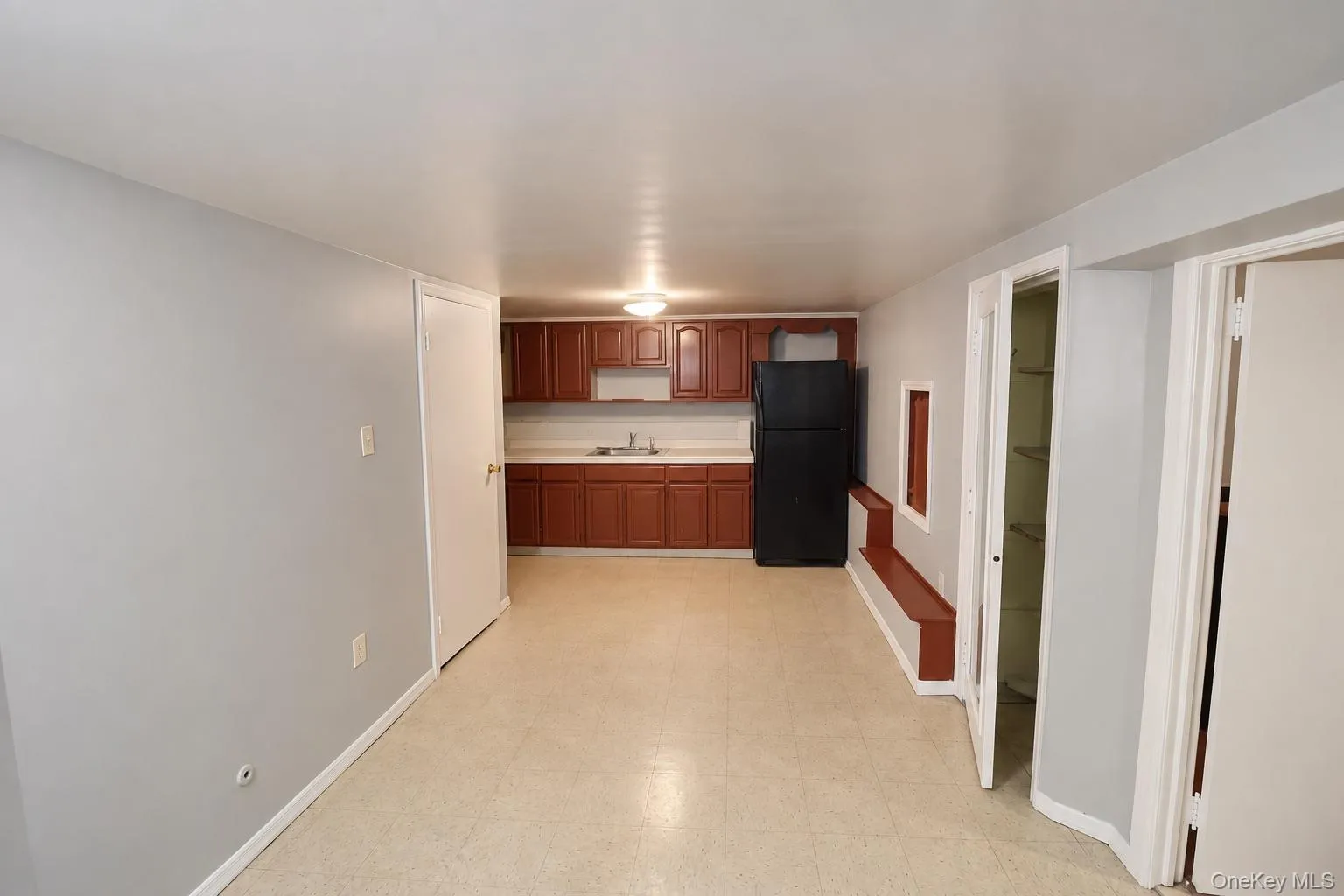 72 Mohawk Road, Yonkers, NY, 2 Bedrooms Bedrooms, 15 Rooms Rooms,1 BathroomBathrooms,Residential,For Rent,Mohawk,0,1047826 72 Mohawk Road, Yonkers, NY, 2 Bedrooms Bedrooms, 15 Rooms Rooms,1 BathroomBathrooms,Residential,For Rent,Mohawk,0,1047826