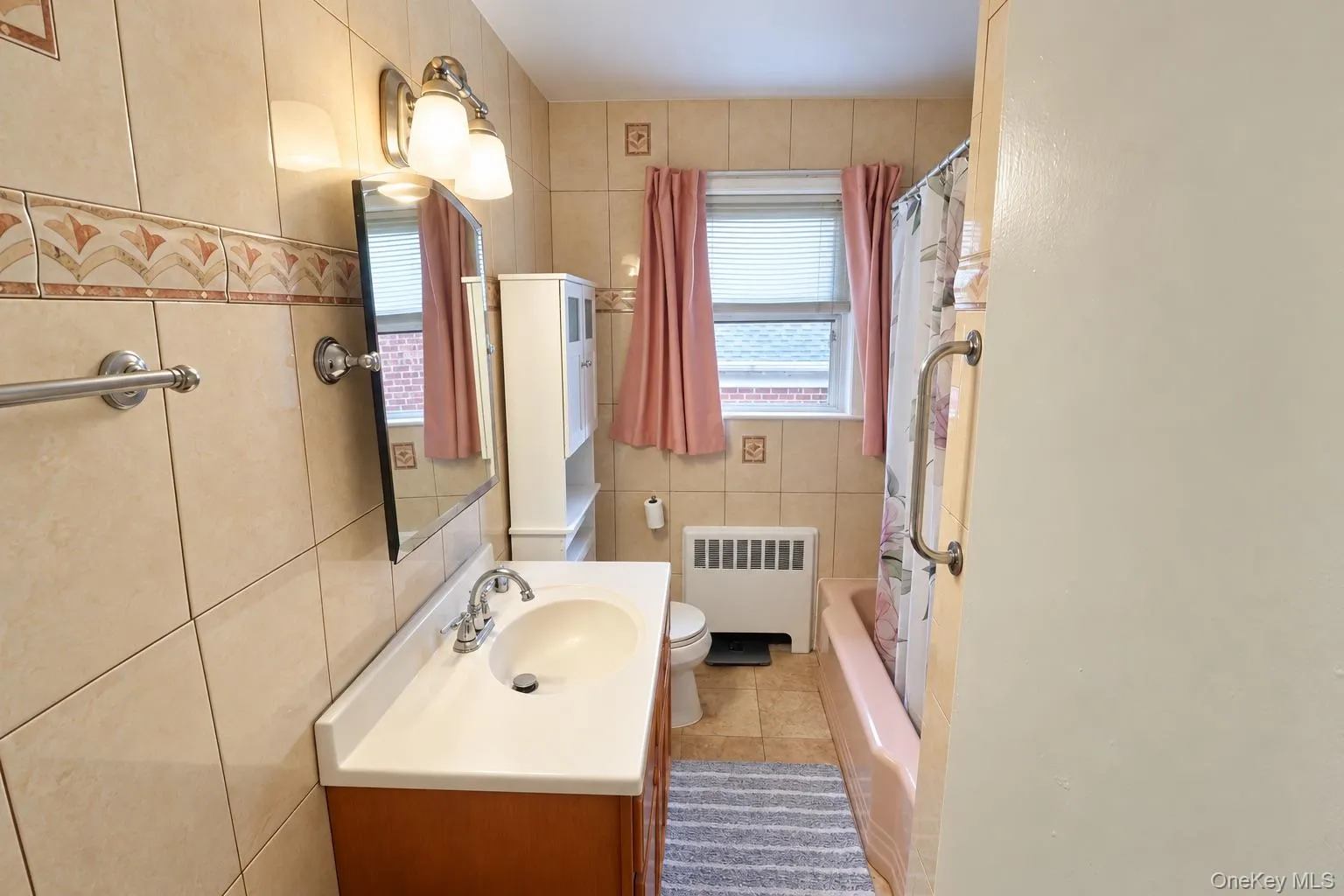 72 Mohawk Road, Yonkers, NY, 2 Bedrooms Bedrooms, 15 Rooms Rooms,1 BathroomBathrooms,Residential,For Rent,Mohawk,0,1047826 72 Mohawk Road, Yonkers, NY, 2 Bedrooms Bedrooms, 15 Rooms Rooms,1 BathroomBathrooms,Residential,For Rent,Mohawk,0,1047826