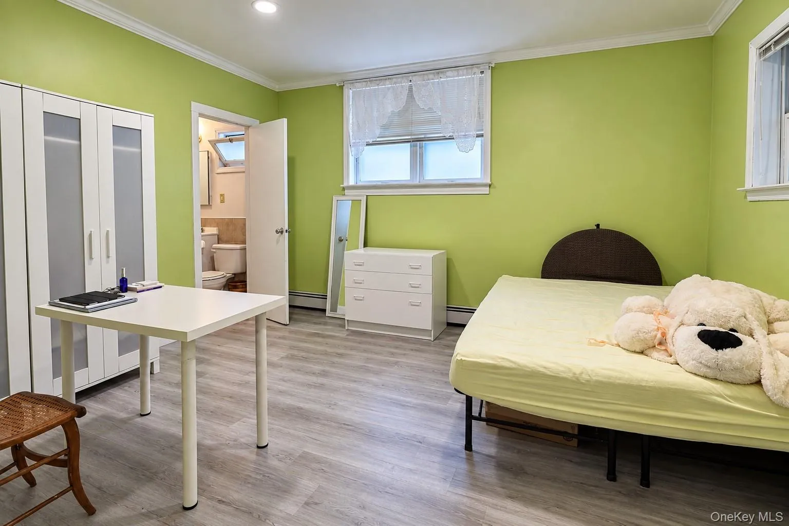 15 Main Street, Brookhaven, NY, 6 Bedrooms Bedrooms, 13 Rooms Rooms,5 BathroomsBathrooms,Residential,For Rent,Main,0,1047828 15 Main Street, Brookhaven, NY, 6 Bedrooms Bedrooms, 13 Rooms Rooms,5 BathroomsBathrooms,Residential,For Rent,Main,0,1047828