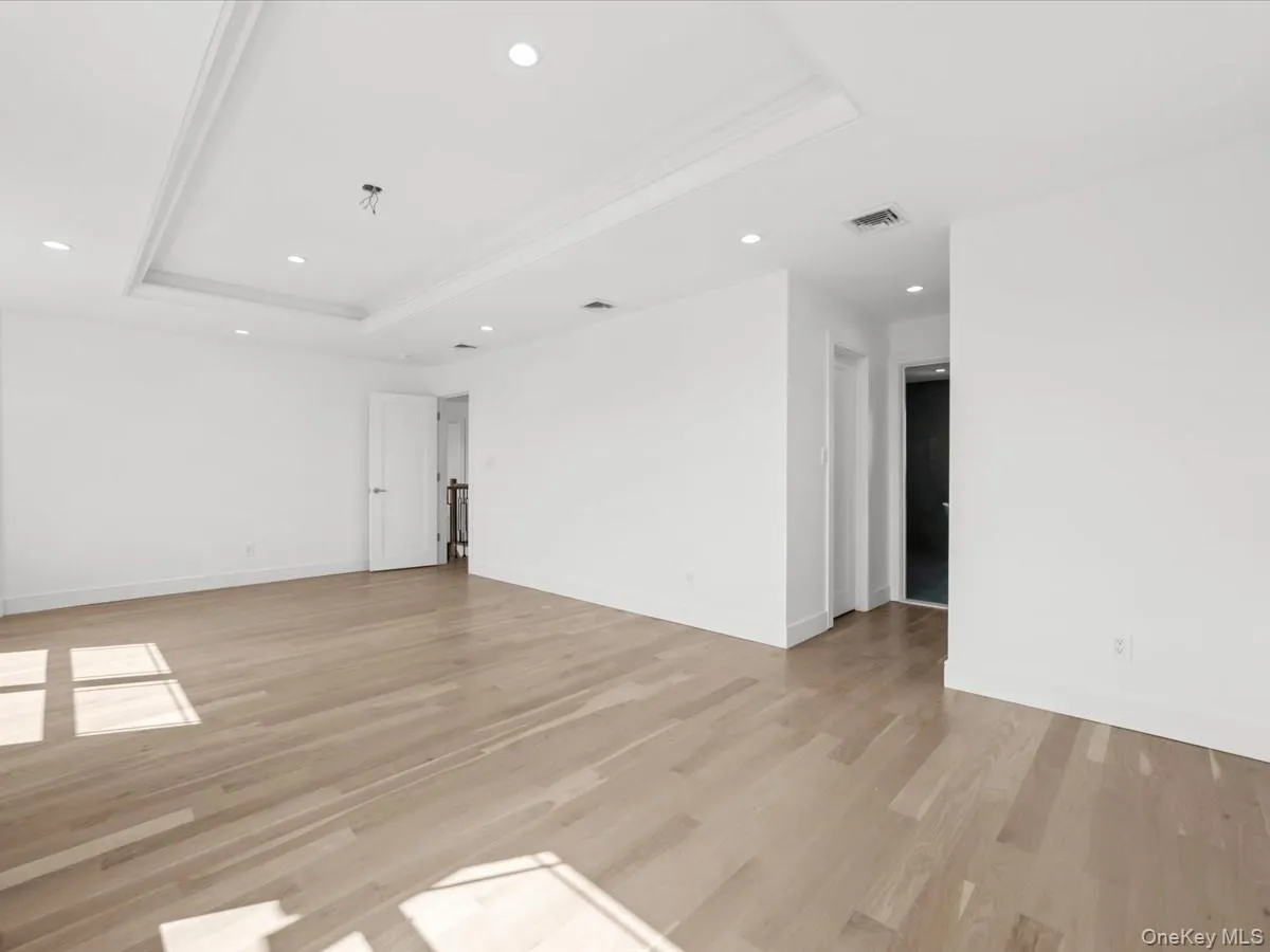 2849 Alder Road, Hempstead, NY, 5 Bedrooms Bedrooms, 8 Rooms Rooms,3 BathroomsBathrooms,Residential,For Rent,Alder,0,1047833 2849 Alder Road, Hempstead, NY, 5 Bedrooms Bedrooms, 8 Rooms Rooms,3 BathroomsBathrooms,Residential,For Rent,Alder,0,1047833