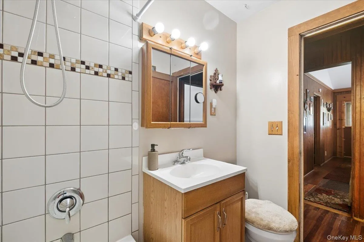 149 Tanglewylde Road, Putnam Valley, NY, 2 Bedrooms Bedrooms, 5 Rooms Rooms,1 BathroomBathrooms,Residential,For Rent,Tanglewylde,0,1047835 149 Tanglewylde Road, Putnam Valley, NY, 2 Bedrooms Bedrooms, 5 Rooms Rooms,1 BathroomBathrooms,Residential,For Rent,Tanglewylde,0,1047835