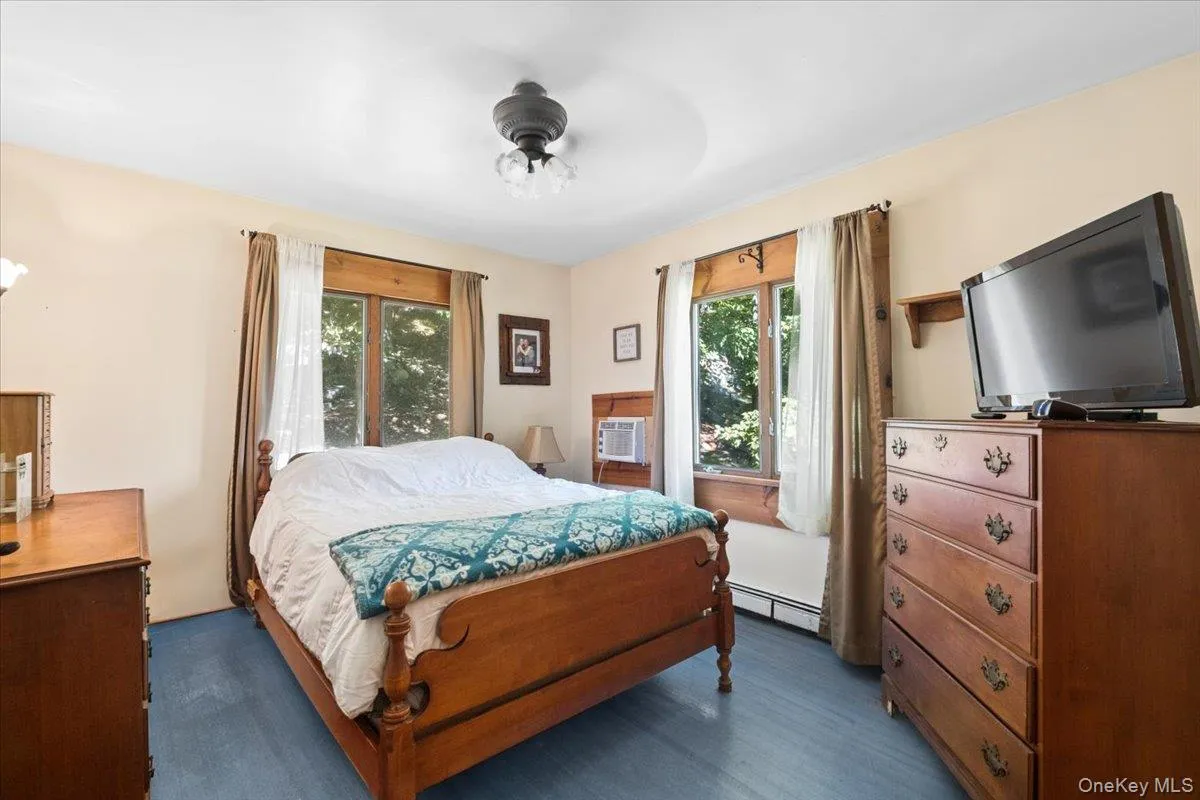 149 Tanglewylde Road, Putnam Valley, NY, 2 Bedrooms Bedrooms, 5 Rooms Rooms,1 BathroomBathrooms,Residential,For Rent,Tanglewylde,0,1047835 149 Tanglewylde Road, Putnam Valley, NY, 2 Bedrooms Bedrooms, 5 Rooms Rooms,1 BathroomBathrooms,Residential,For Rent,Tanglewylde,0,1047835