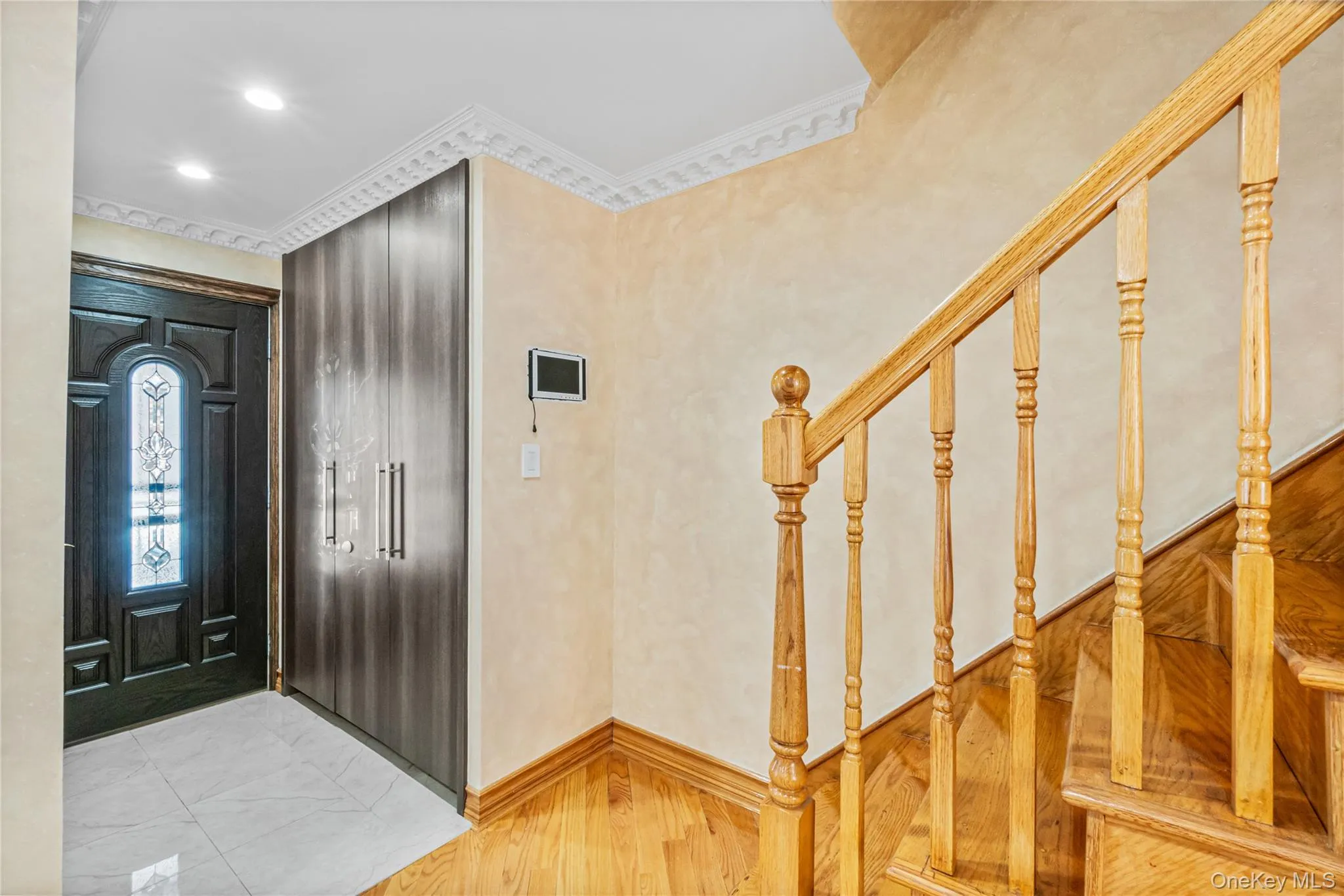 137-66 70th Road, New York, NY, 3 Bedrooms Bedrooms, 9 Rooms Rooms,2 BathroomsBathrooms,Residential,For Rent,70th,0,1047841 137-66 70th Road, New York, NY, 3 Bedrooms Bedrooms, 9 Rooms Rooms,2 BathroomsBathrooms,Residential,For Rent,70th,0,1047841