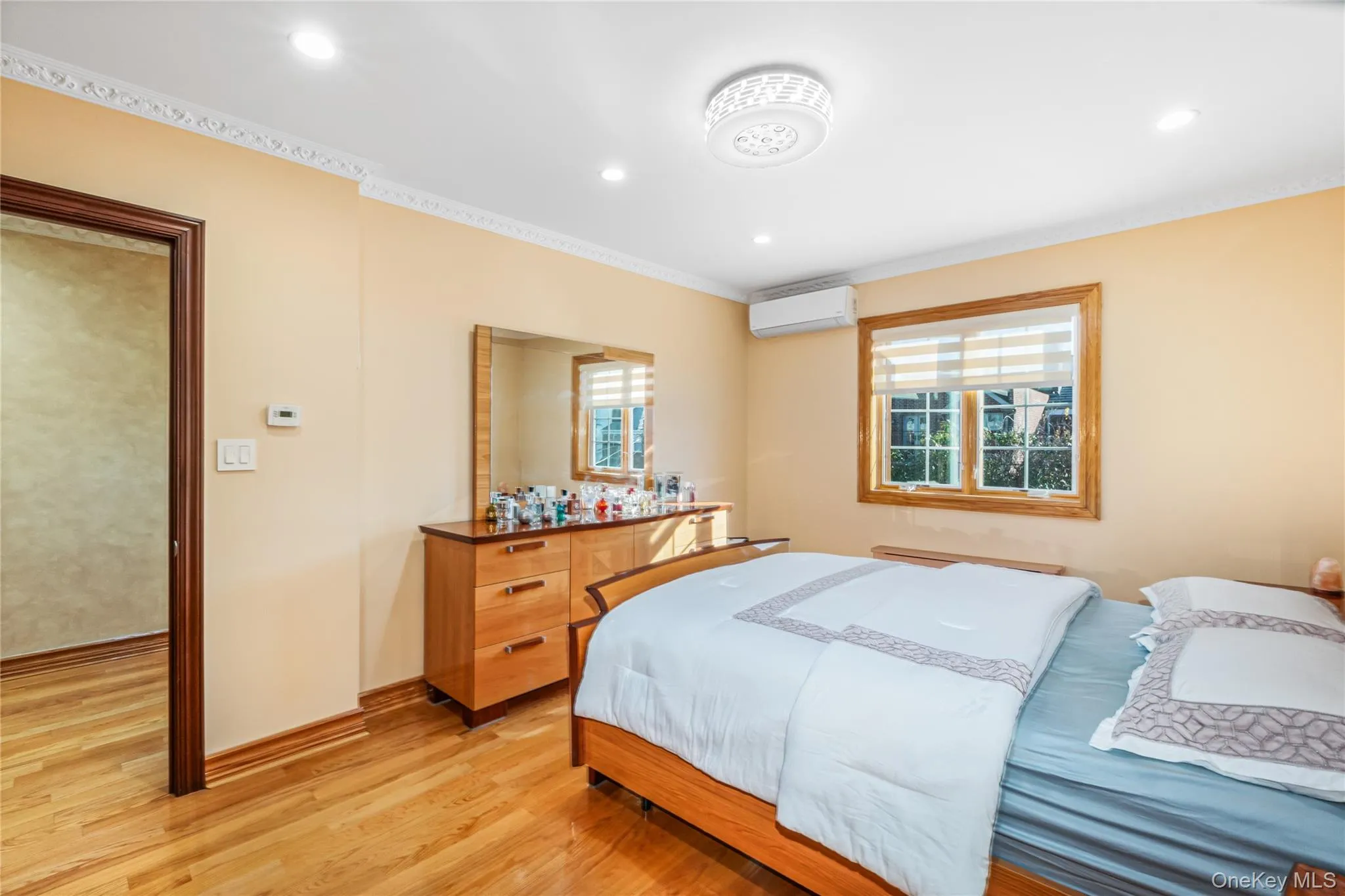 137-66 70th Road, New York, NY, 3 Bedrooms Bedrooms, 9 Rooms Rooms,2 BathroomsBathrooms,Residential,For Rent,70th,0,1047841 137-66 70th Road, New York, NY, 3 Bedrooms Bedrooms, 9 Rooms Rooms,2 BathroomsBathrooms,Residential,For Rent,70th,0,1047841