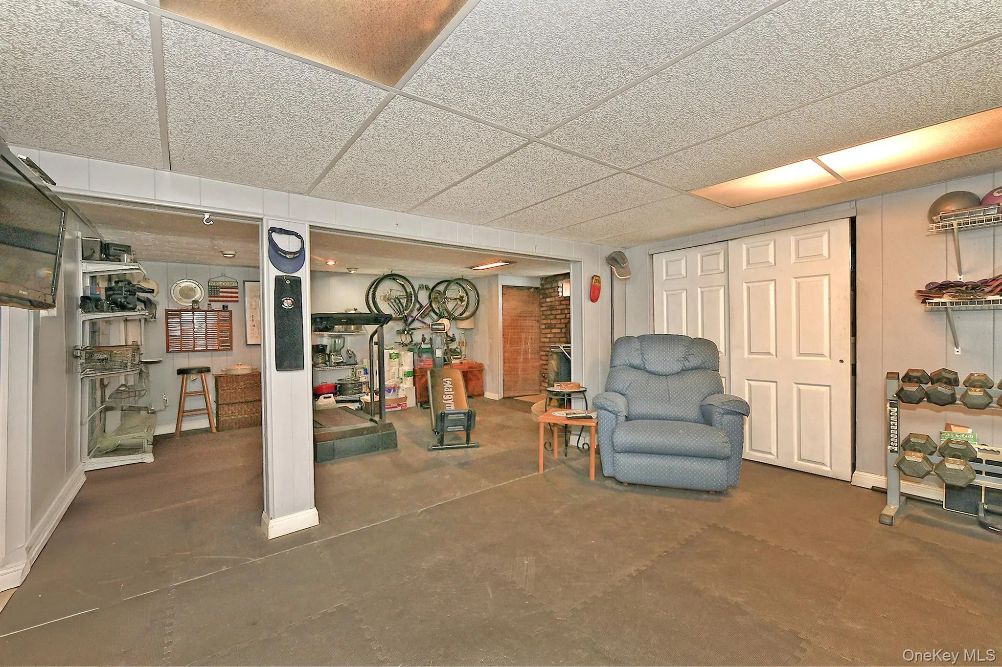35 Jensen Road, Islip, NY, 4 Bedrooms Bedrooms, 10 Rooms Rooms,3 BathroomsBathrooms,Residential,For Rent,Jensen,0,1047846 35 Jensen Road, Islip, NY, 4 Bedrooms Bedrooms, 10 Rooms Rooms,3 BathroomsBathrooms,Residential,For Rent,Jensen,0,1047846