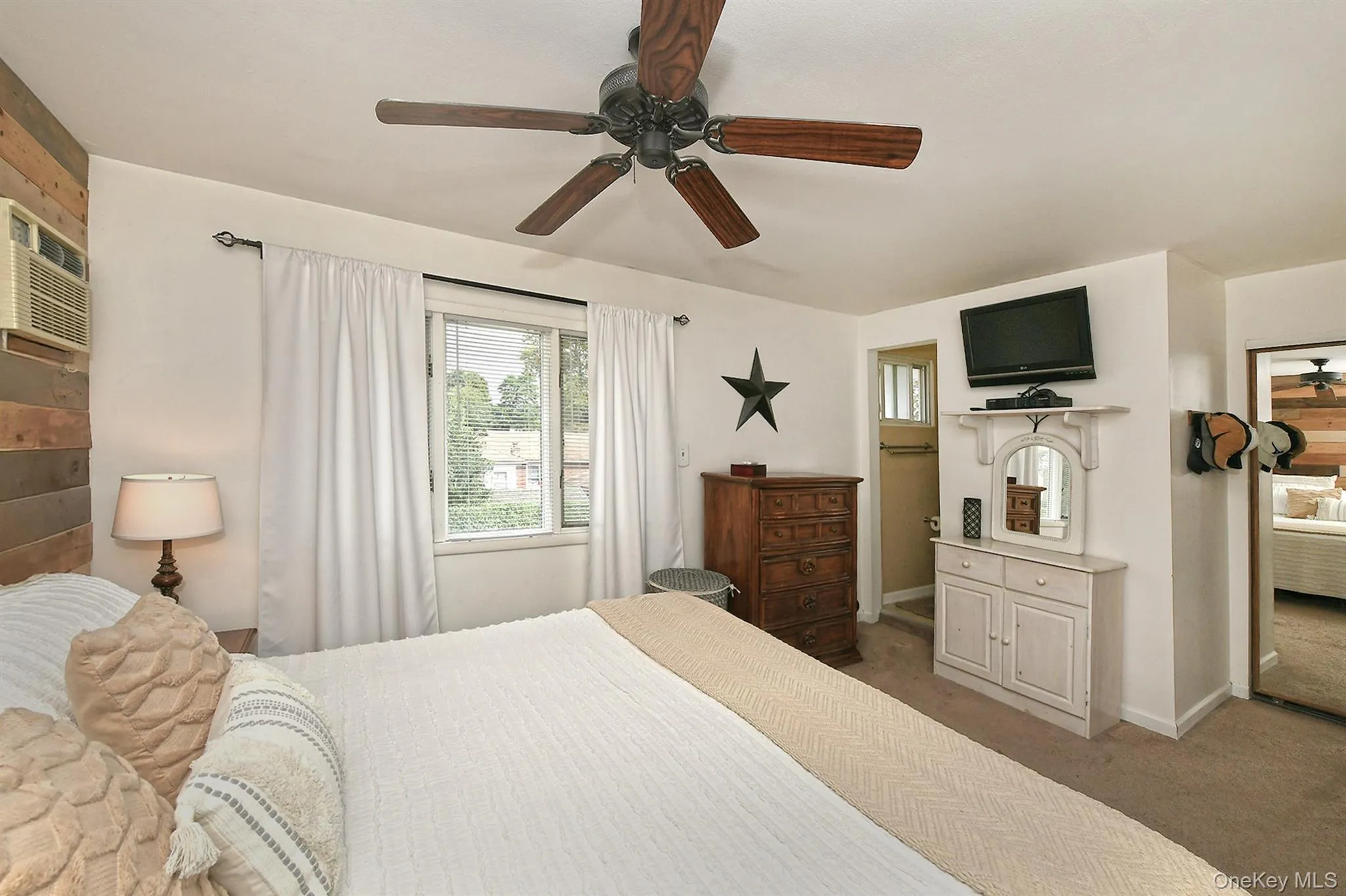 35 Jensen Road, Islip, NY, 4 Bedrooms Bedrooms, 10 Rooms Rooms,3 BathroomsBathrooms,Residential,For Rent,Jensen,0,1047846 35 Jensen Road, Islip, NY, 4 Bedrooms Bedrooms, 10 Rooms Rooms,3 BathroomsBathrooms,Residential,For Rent,Jensen,0,1047846