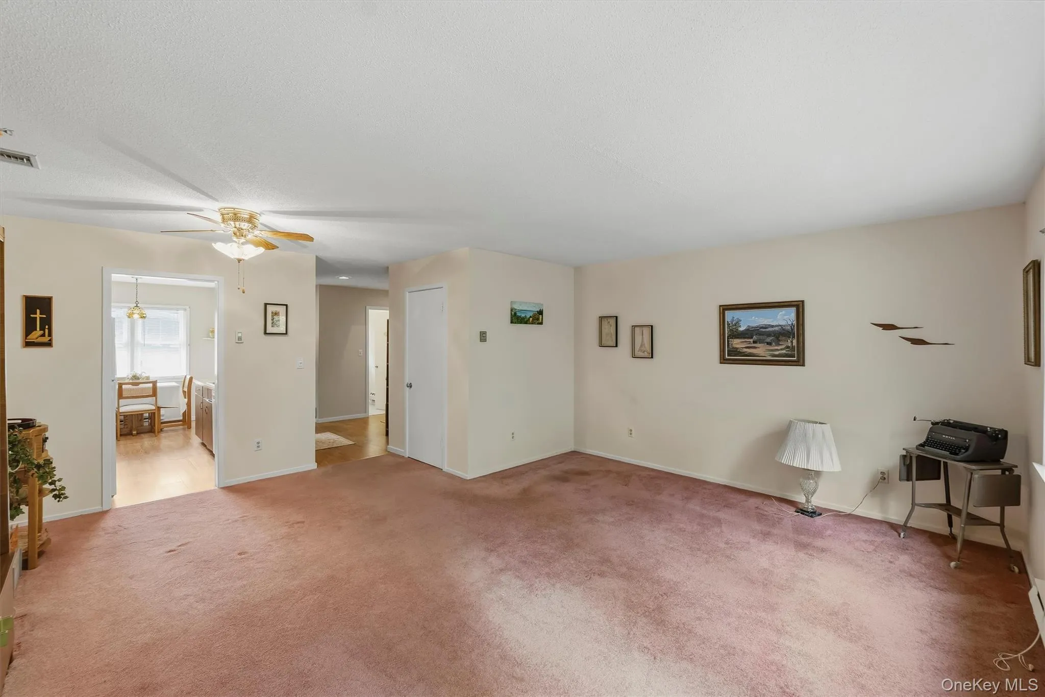 175 Heritage Hills, Somers, NY, 2 Bedrooms Bedrooms, 5 Rooms Rooms,1 BathroomBathrooms,Residential,For Rent,Heritage,0,1047847 175 Heritage Hills, Somers, NY, 2 Bedrooms Bedrooms, 5 Rooms Rooms,1 BathroomBathrooms,Residential,For Rent,Heritage,0,1047847