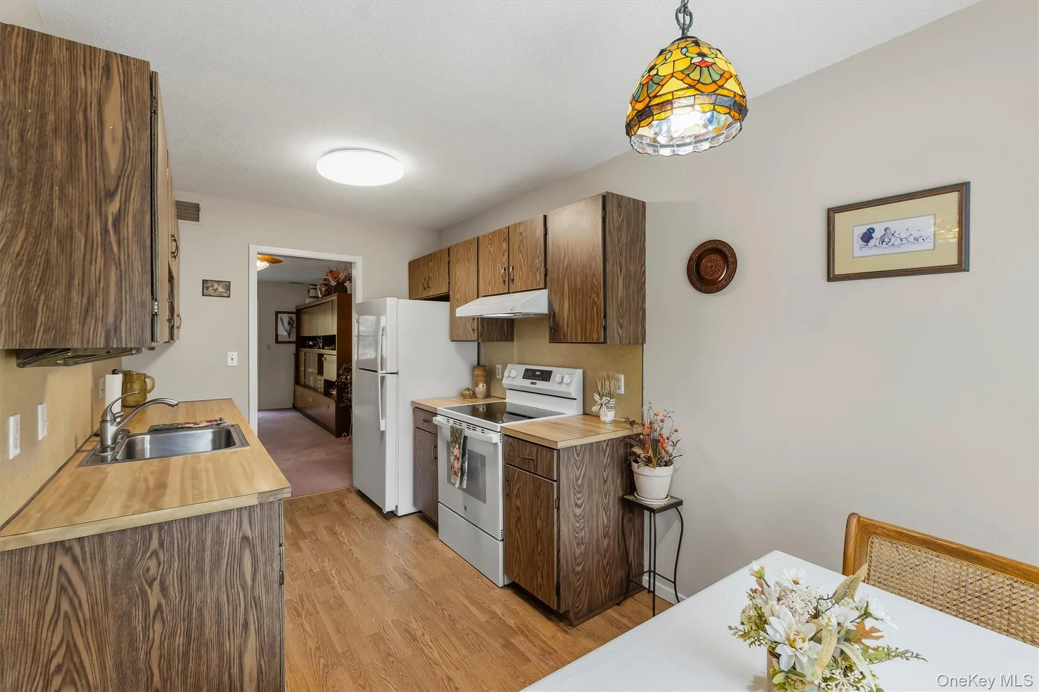 175 Heritage Hills, Somers, NY, 2 Bedrooms Bedrooms, 5 Rooms Rooms,1 BathroomBathrooms,Residential,For Rent,Heritage,0,1047847 175 Heritage Hills, Somers, NY, 2 Bedrooms Bedrooms, 5 Rooms Rooms,1 BathroomBathrooms,Residential,For Rent,Heritage,0,1047847
