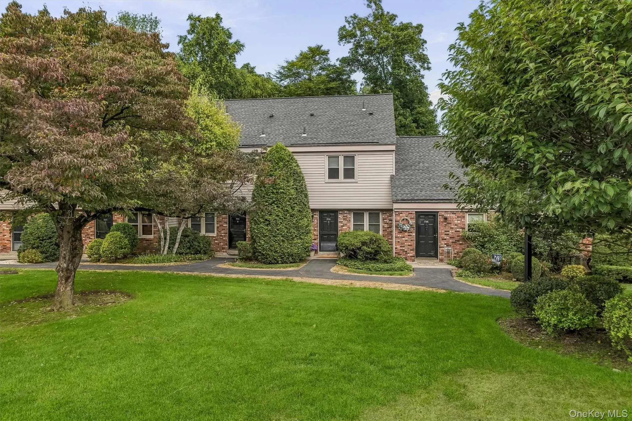 175 Heritage Hills, Somers, NY, 2 Bedrooms Bedrooms, 5 Rooms Rooms,1 BathroomBathrooms,Residential,For Rent,Heritage,0,1047847 175 Heritage Hills, Somers, NY, 2 Bedrooms Bedrooms, 5 Rooms Rooms,1 BathroomBathrooms,Residential,For Rent,Heritage,0,1047847