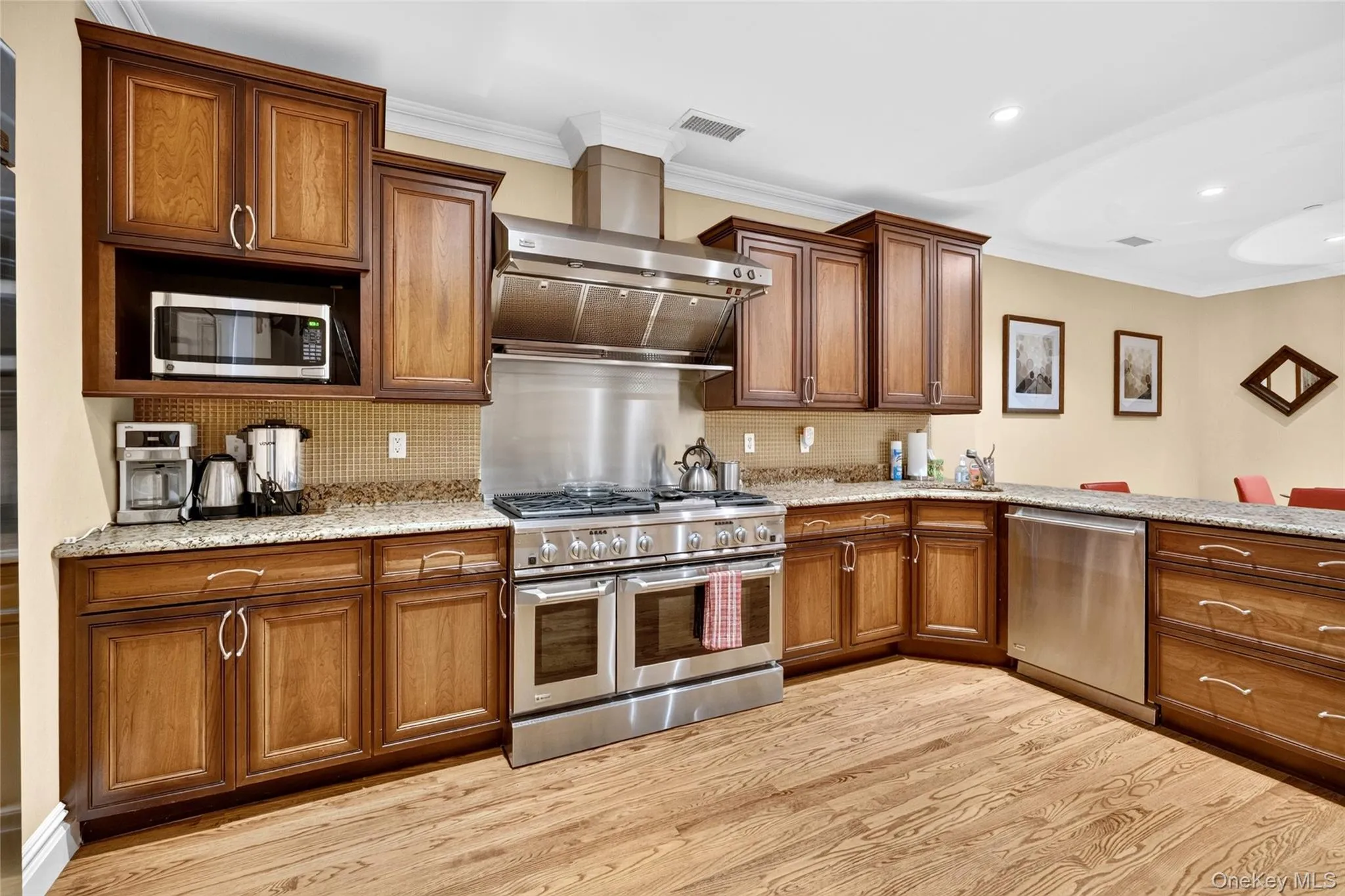 6201 Fred Ill Jr Court, Orangetown, NY, 2 Bedrooms Bedrooms, 6 Rooms Rooms,2 BathroomsBathrooms,Residential,For Rent,Fred Ill Jr,0,1047850 6201 Fred Ill Jr Court, Orangetown, NY, 2 Bedrooms Bedrooms, 6 Rooms Rooms,2 BathroomsBathrooms,Residential,For Rent,Fred Ill Jr,0,1047850