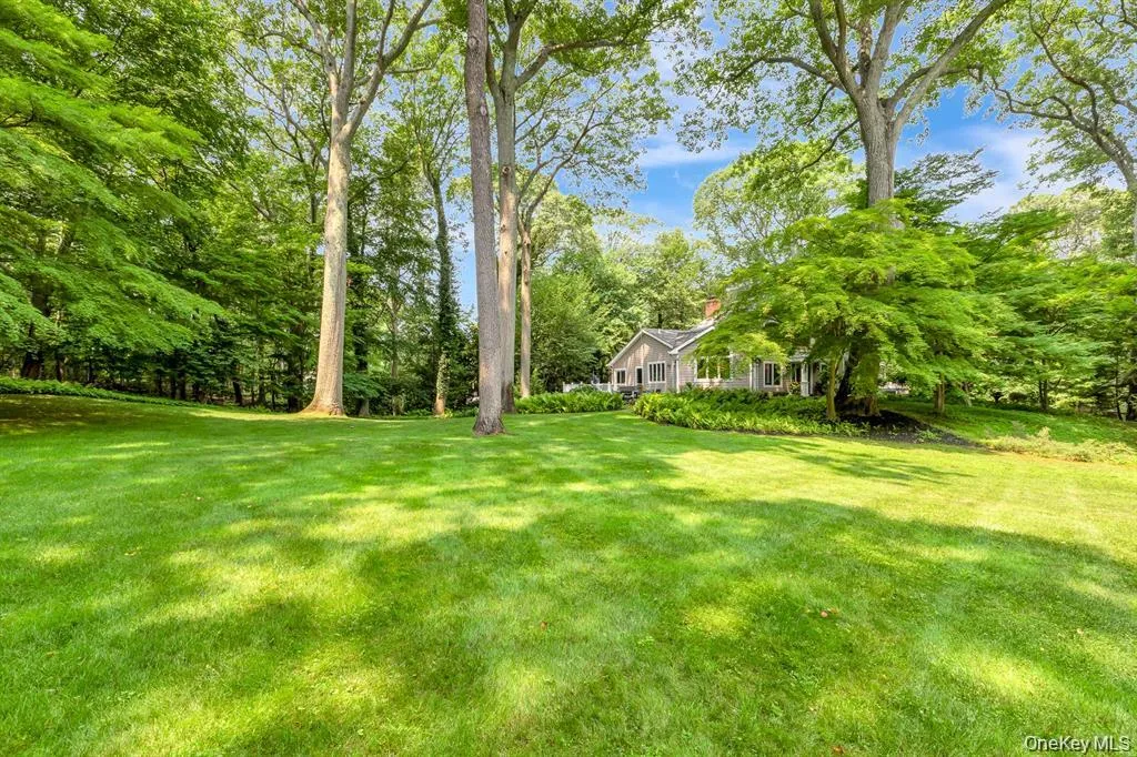 29 Farm Road, Smithtown, NY, 4 Bedrooms Bedrooms, 10 Rooms Rooms,3 BathroomsBathrooms,Residential,For Rent,Farm,0,1047851 29 Farm Road, Smithtown, NY, 4 Bedrooms Bedrooms, 10 Rooms Rooms,3 BathroomsBathrooms,Residential,For Rent,Farm,0,1047851