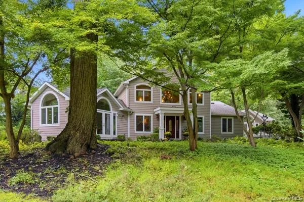 29 Farm Road, Smithtown, NY, 4 Bedrooms Bedrooms, 10 Rooms Rooms,3 BathroomsBathrooms,Residential,For Rent,Farm,0,1047851 29 Farm Road, Smithtown, NY, 4 Bedrooms Bedrooms, 10 Rooms Rooms,3 BathroomsBathrooms,Residential,For Rent,Farm,0,1047851