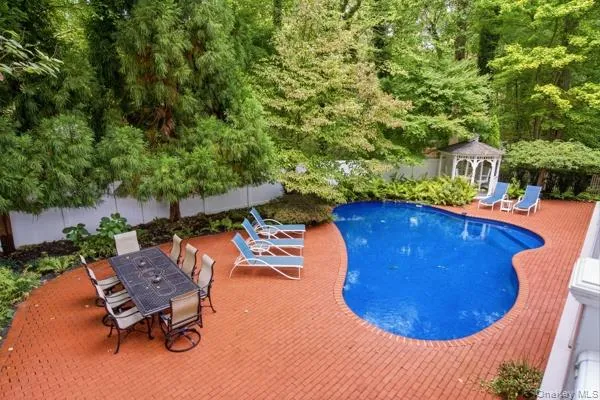 29 Farm Road, Smithtown, NY, 4 Bedrooms Bedrooms, 10 Rooms Rooms,3 BathroomsBathrooms,Residential,For Rent,Farm,0,1047851 29 Farm Road, Smithtown, NY, 4 Bedrooms Bedrooms, 10 Rooms Rooms,3 BathroomsBathrooms,Residential,For Rent,Farm,0,1047851
